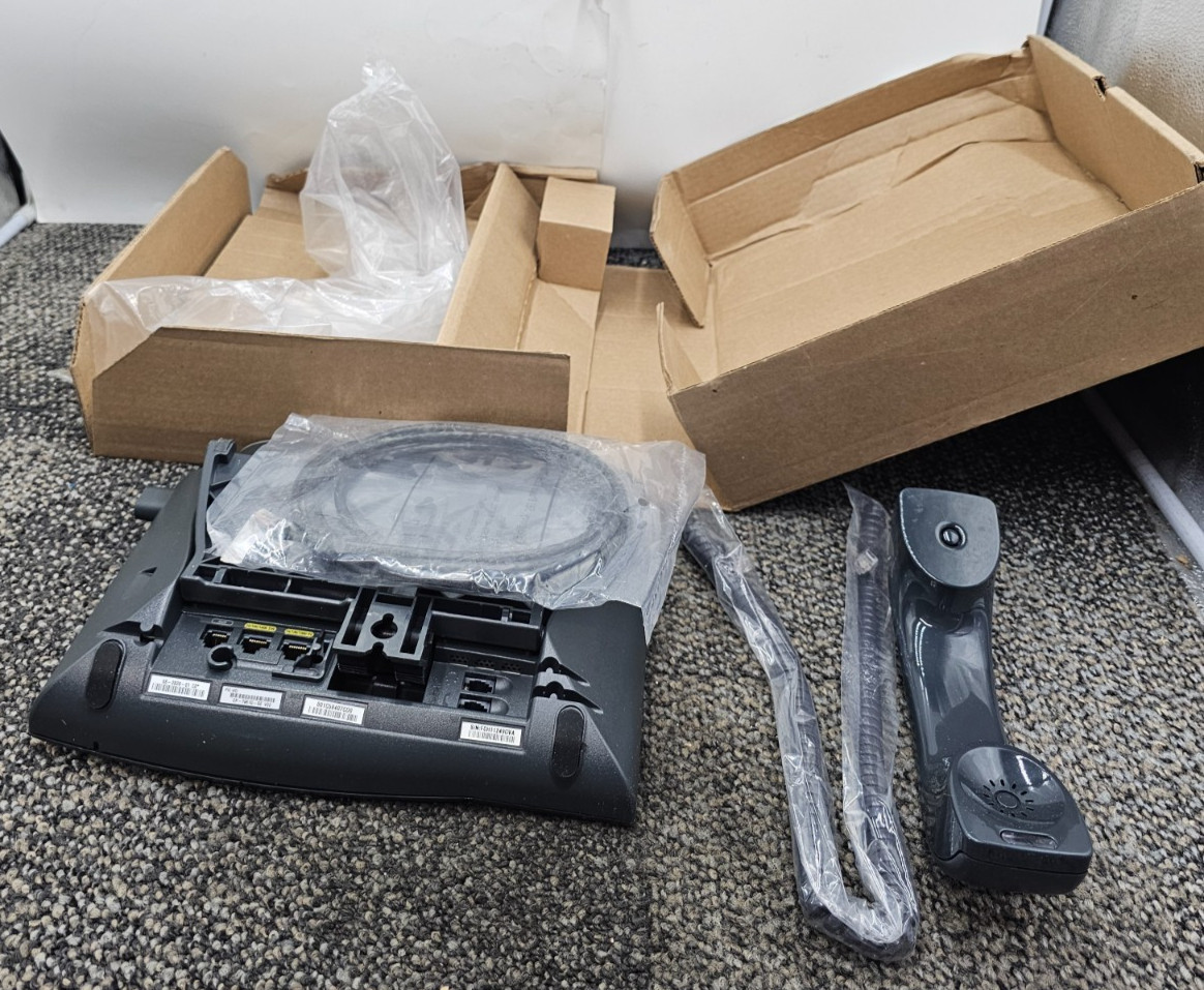 CISCO 7961G Gray IP Business Phone VoIP PoE Telephone 75146.1 FCH11249GVA
