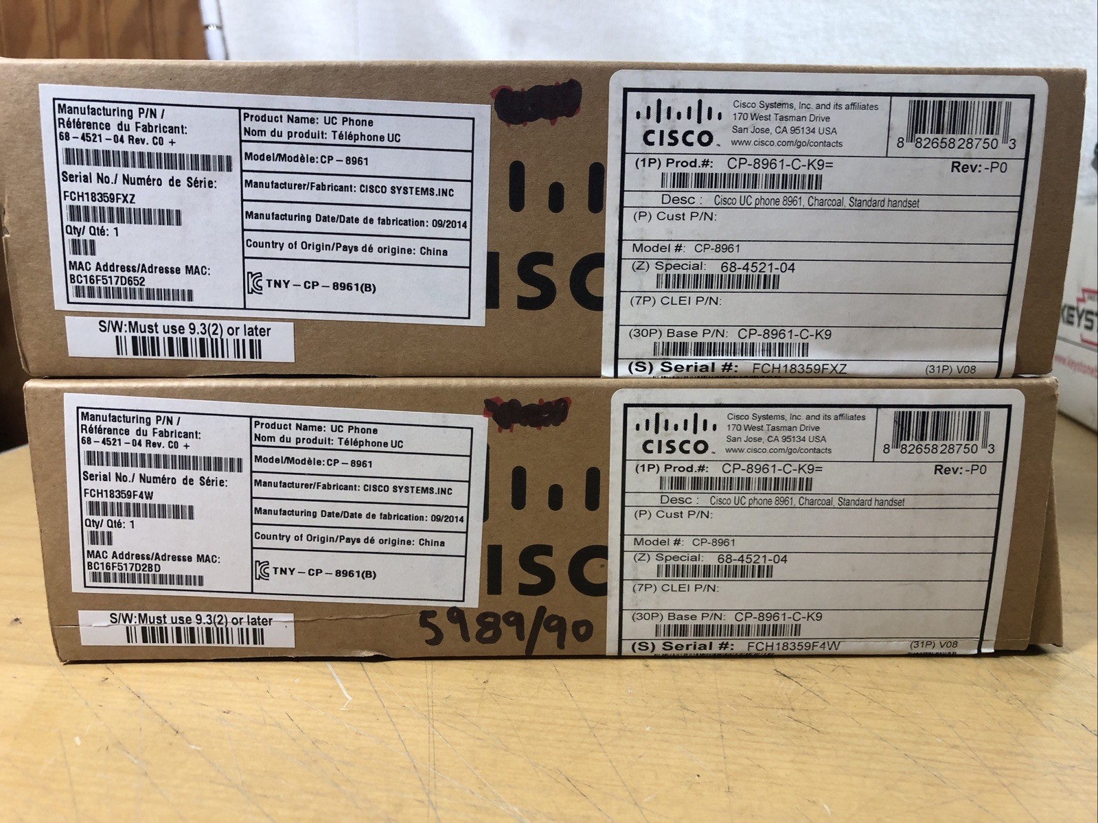 Lot of 2 – Cisco 8961 Gigabit IP Phones CP-8961-C-K9 (5989)