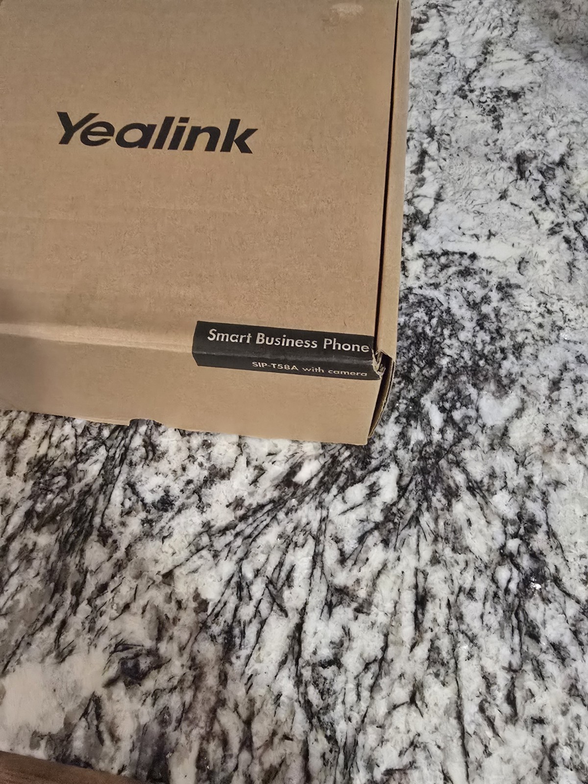 Yealink HD Android IP Phone with camera SIP-T58A NEW! Open Box