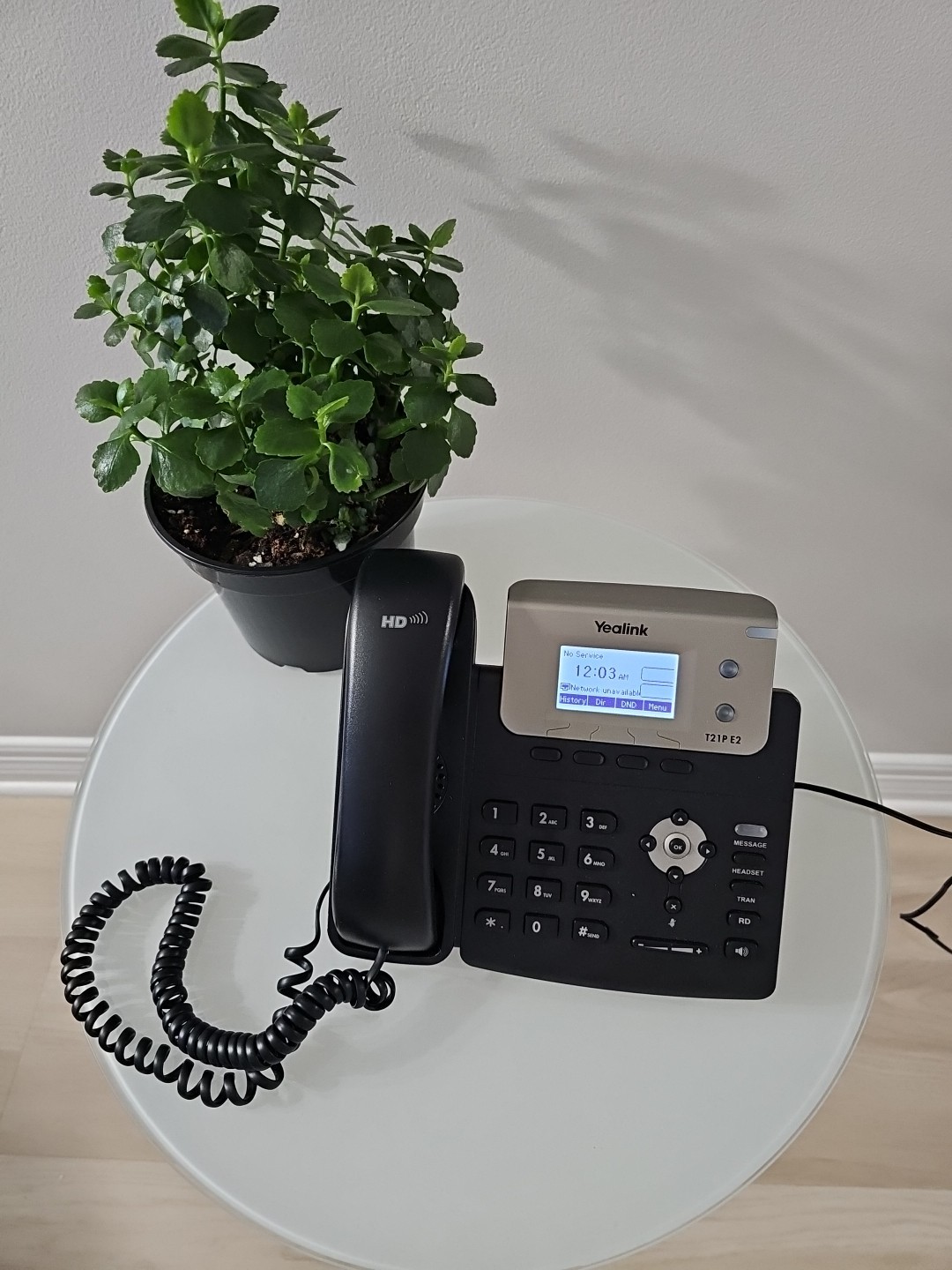 Yealink T21P E2 IP Phone SIP- T21P E2