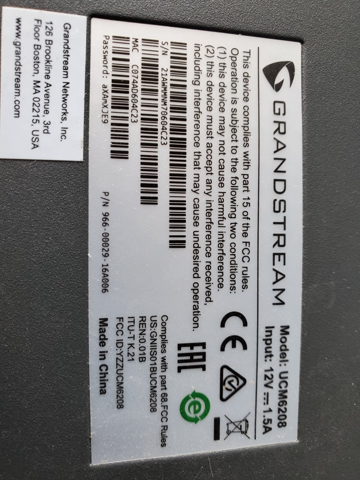 Grandstream ucm6208 and 11 Desktop Phones IP VOIP FXO