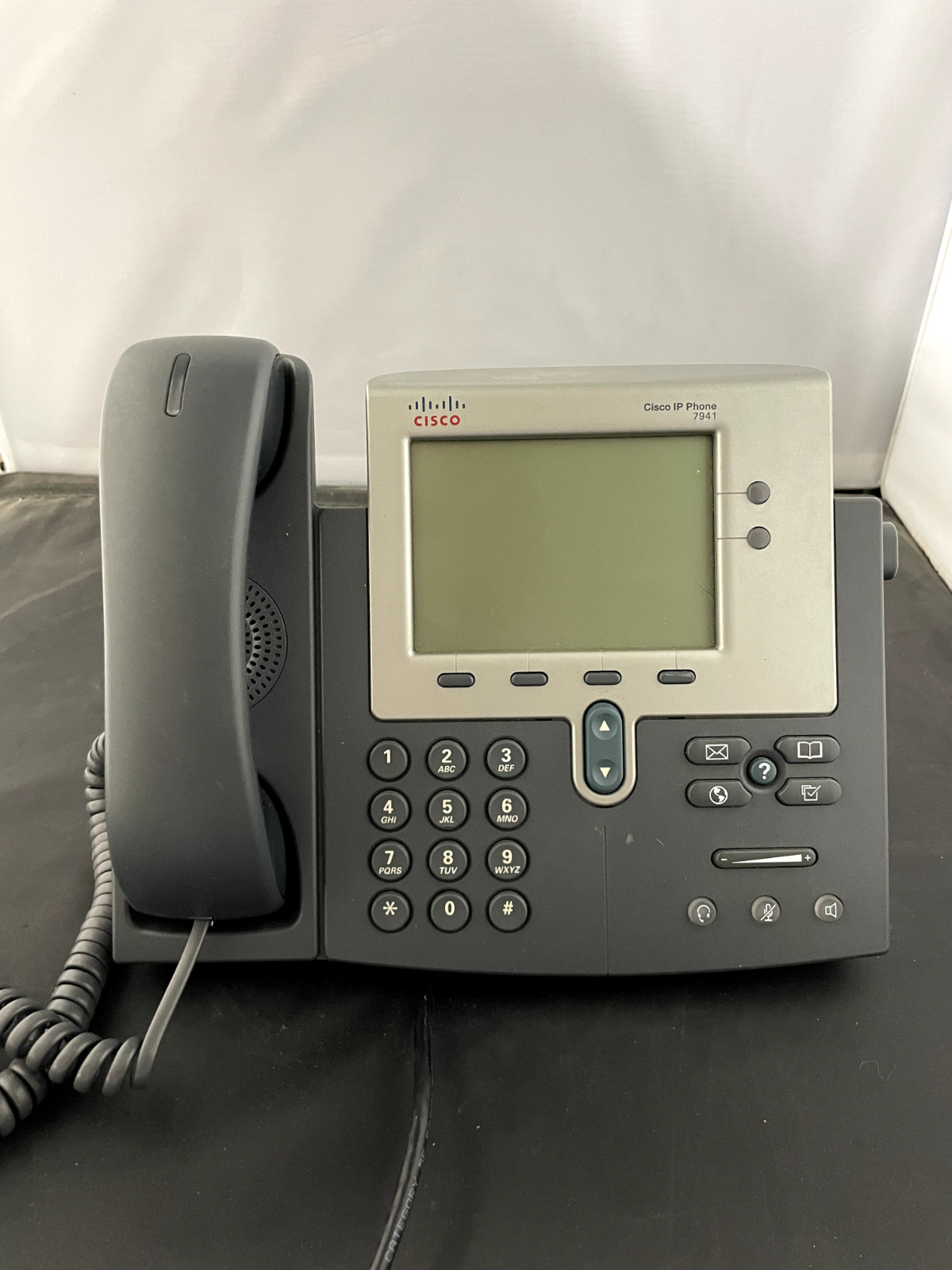 Cisco 7900 Series CP-7941G & 7940G Cisco IP Phone