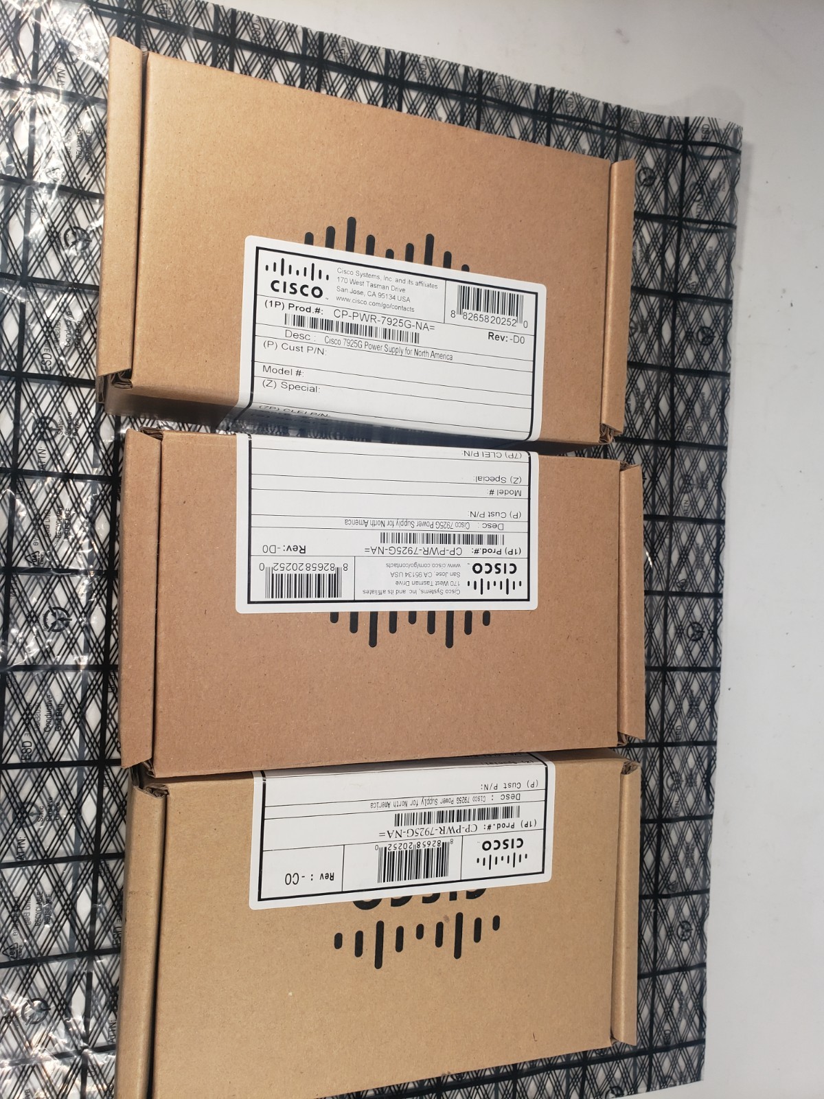 LOT OF 3 NEW Sealed Cisco CP-PWR-7925G-NA Power Supply Adapters
