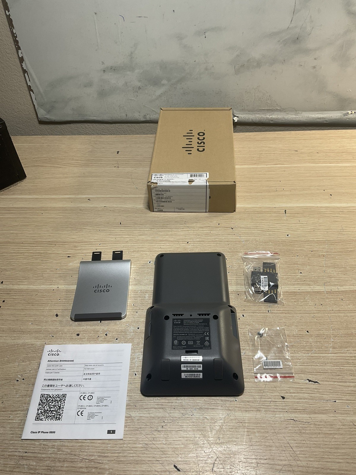 Cisco CP-8800-CP-BEKEM Key Expansion Module for 8800 Series IP Phone New/JUA2978