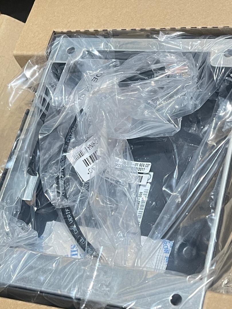 Cisco CP-WALLMOUNTKIT= Non-Locking Wallmount Kit for 7910, 7940, 7960 Phones(B7)