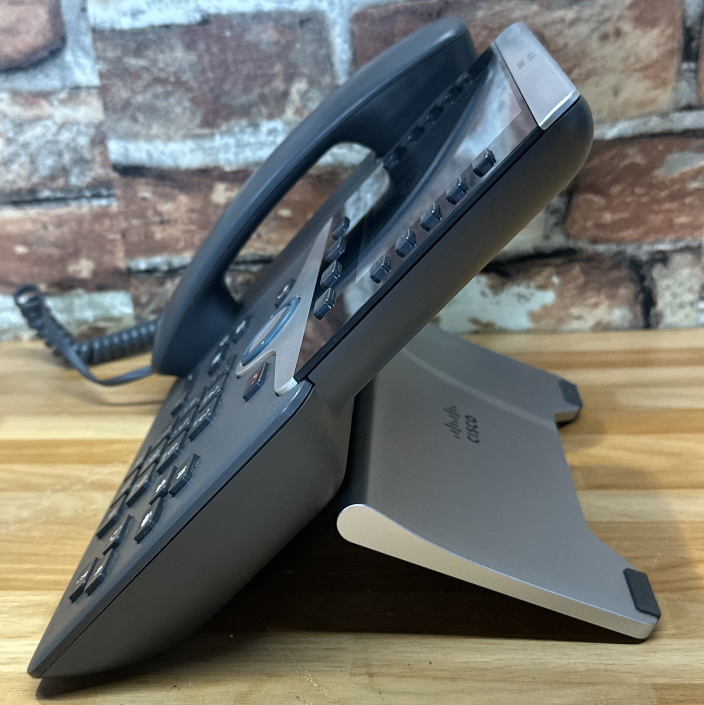 Cisco CP-8811 UC IP Phone 48V Gray | Unified Communications Device