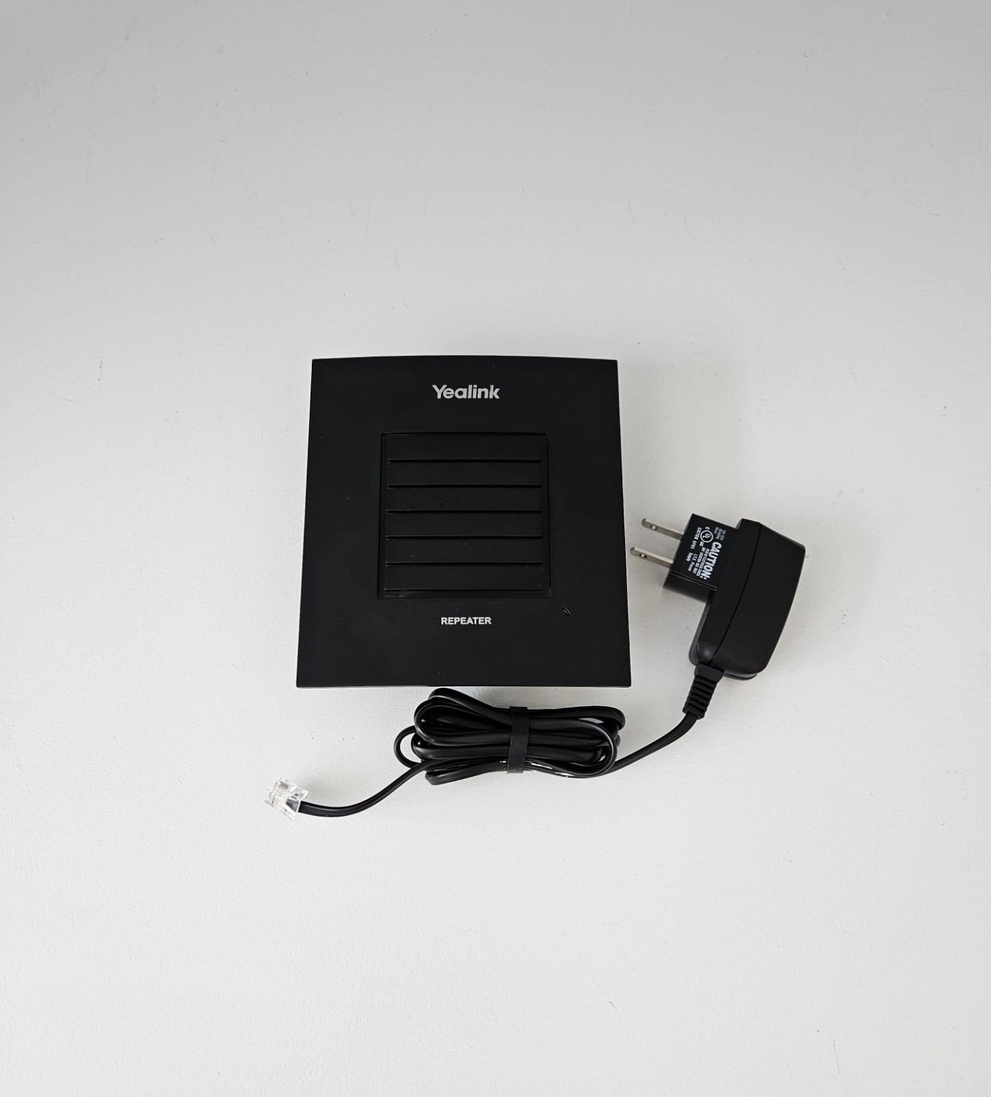Yealink RT10 DECT Repeater for HD VoIP Cordless Phones YEA-RT10 w/ AC adapter