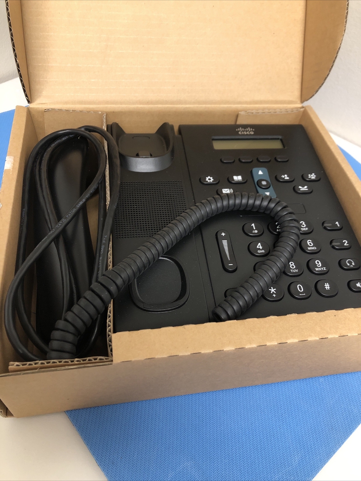 NEW Cisco 6921(CP-6921-CK9) Wired IP Phone -WHITE Office Telephone