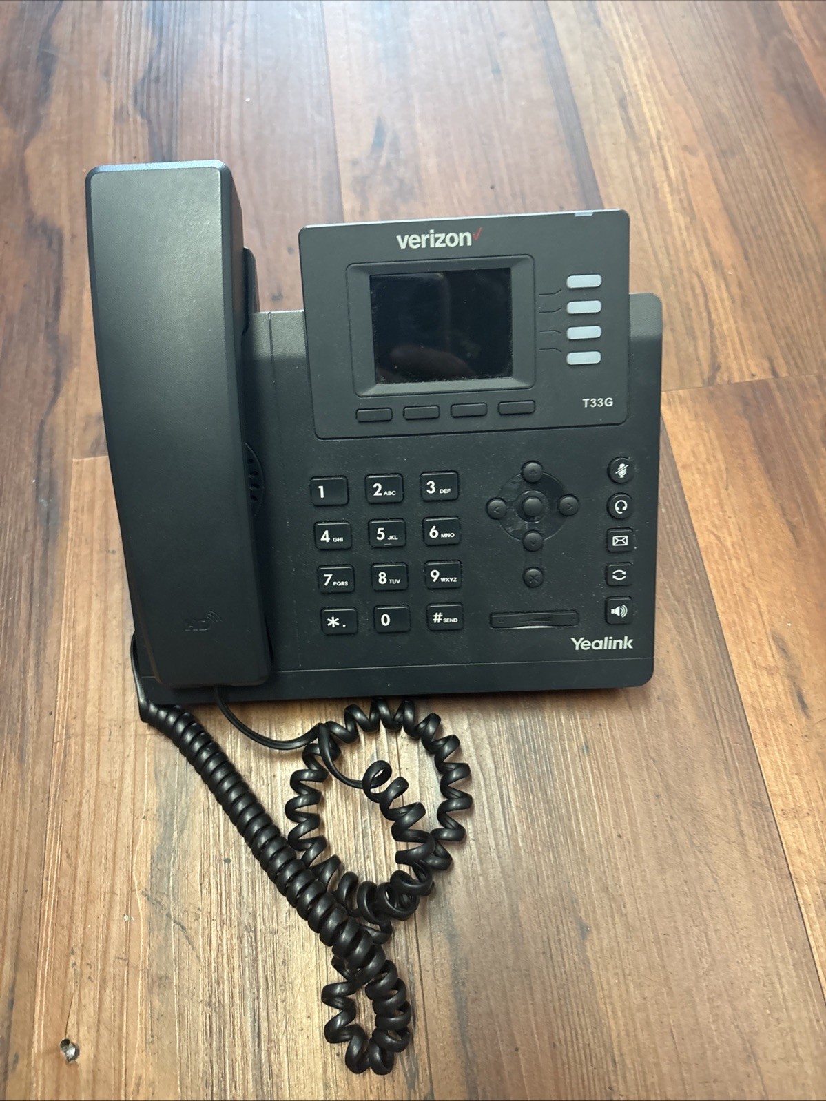Yealink T33G IP Phone, 4 VoIP Accounts. 2.4-Inch Display. Dual-Port