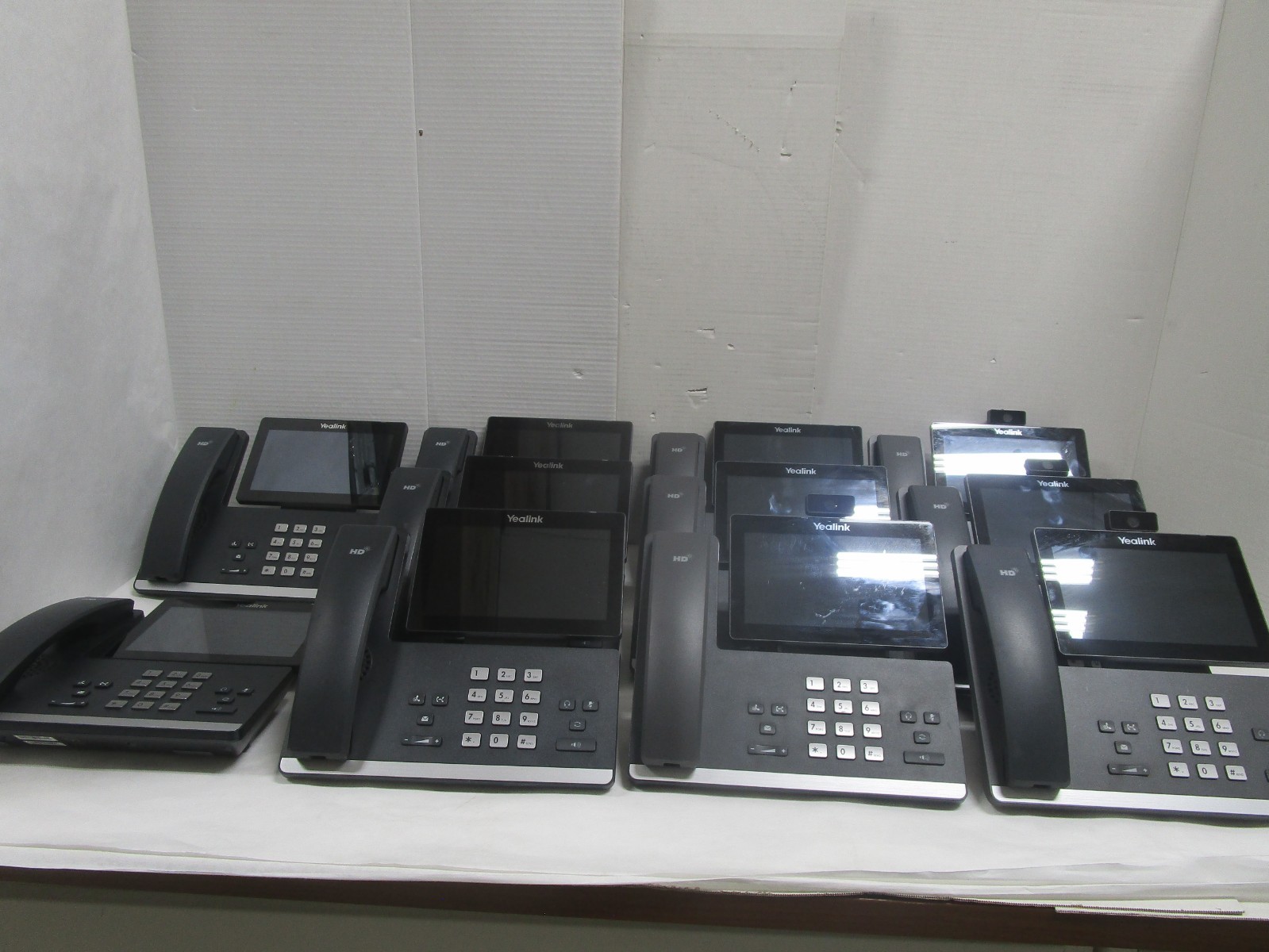 YEALINK T58A (SIP-T58A-TEAMS) Bluetooth VoIP Phone LOT OF 11 PRE-OWNED