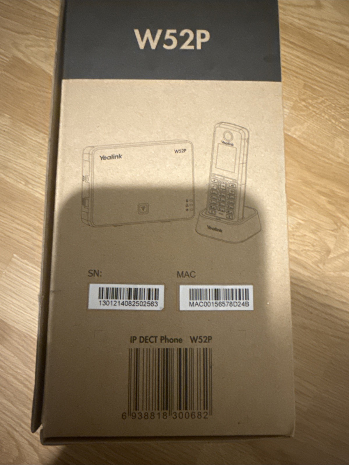 Yealink W52P DECT Cordless Handset and Base Unit W52P