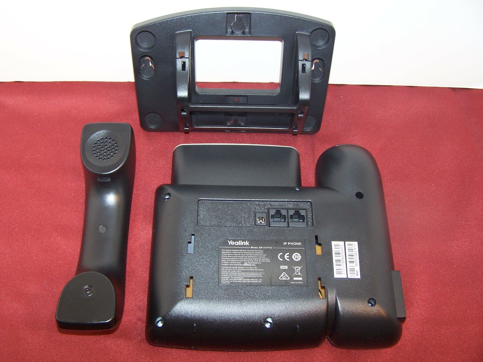 Yealink SIP-T21P E2 Entry-level IP phone w/ 2 Lines & HD voice