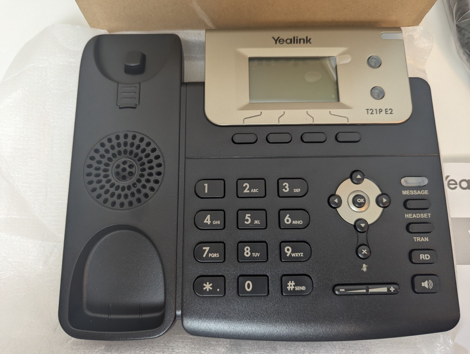 Yealink SIP-T21P E2 Dual-line Entry Level IP Phone Tested