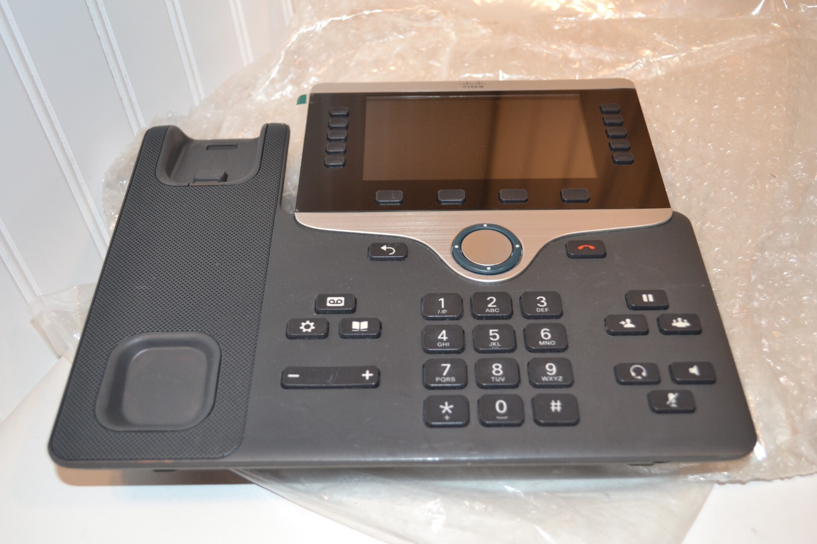 Cisco 8851 CP-8851-K9 Unified IP Endpoint VoIP Video Phone BASE ONLY, No Handset