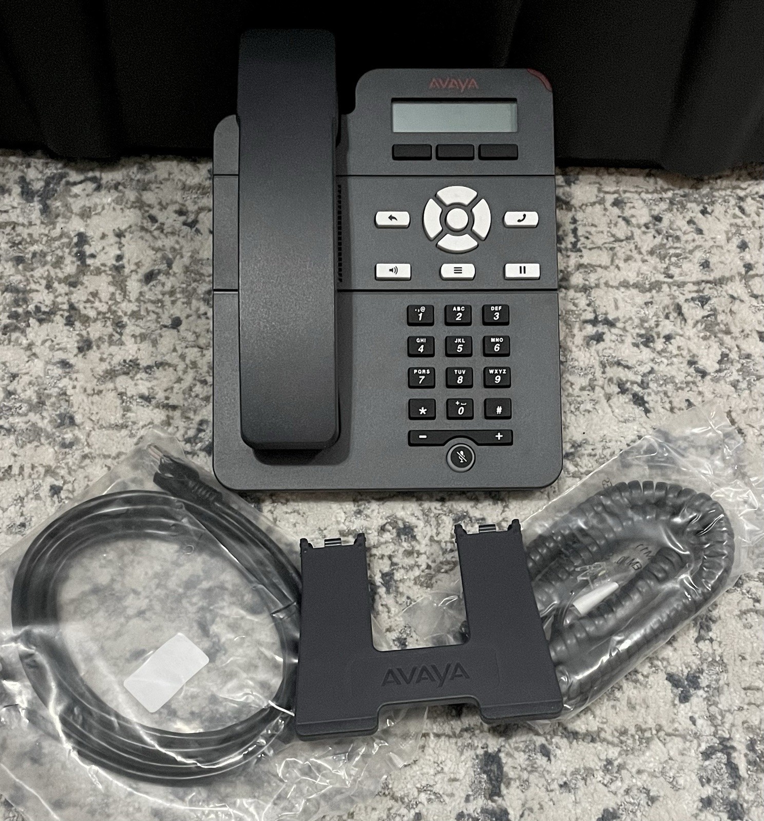 Avaya J129 IP Phone (700513638) Display Business Telephone No Power Supply