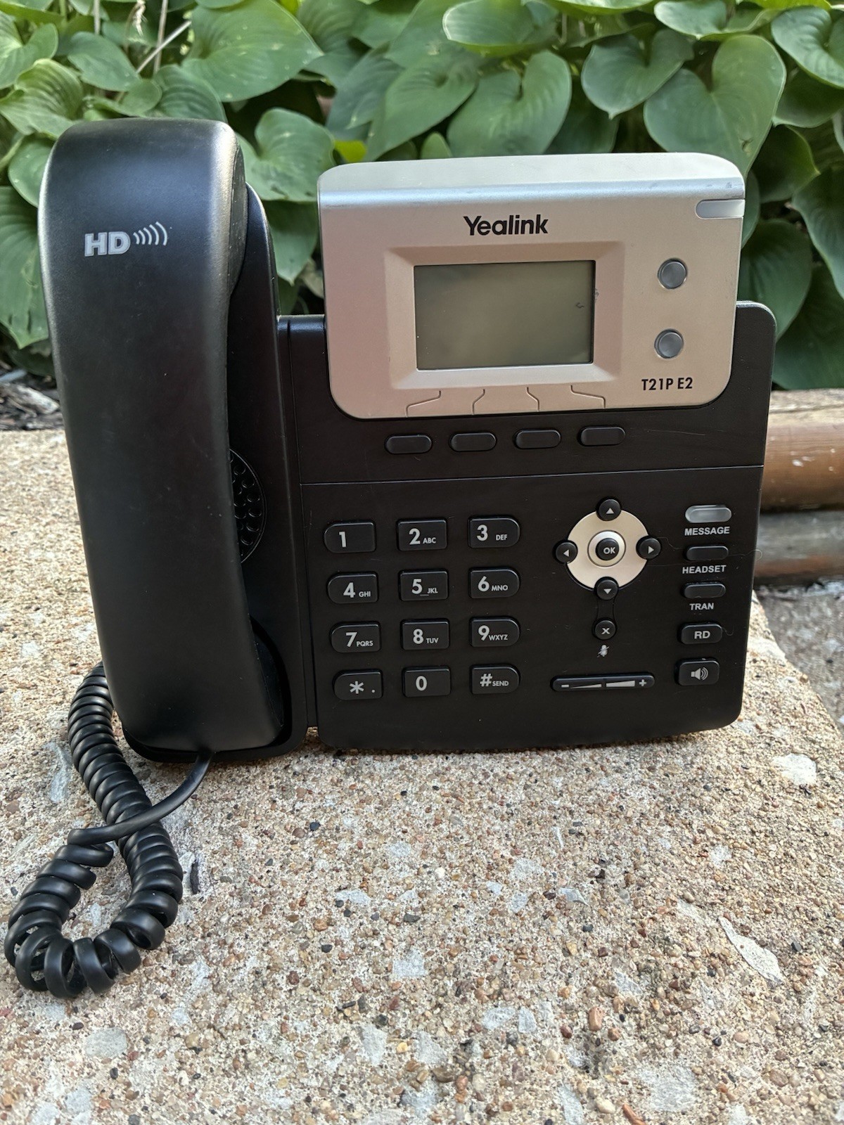 Yealink T21P E2 IP Phone SIP- T21P E2