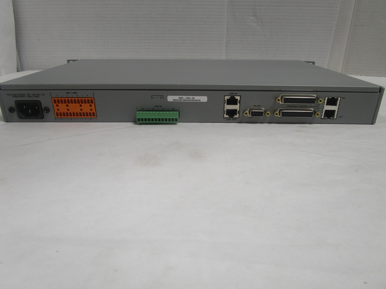 ClearOne Converge PRO 8i 910-151-810 Rev 5.0 Rack Mount HD Audio PRE-OWNED