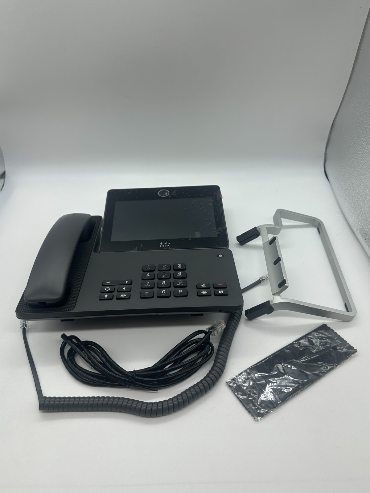 Cisco Line IP Video Phone – Charcoal – NEW SEALED CP-DX650-K9