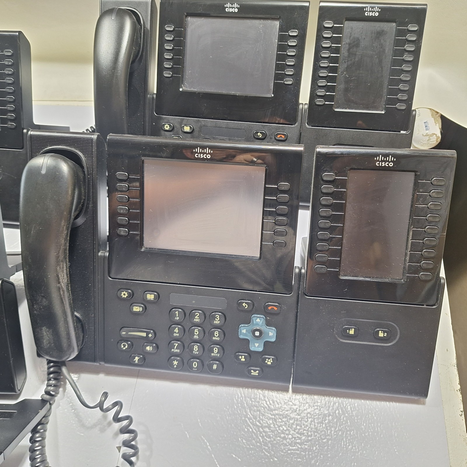Lot (5) Cisco CP-9971-K9 VoIP IP Phone w Stand, Camera/ Handset – No power cord