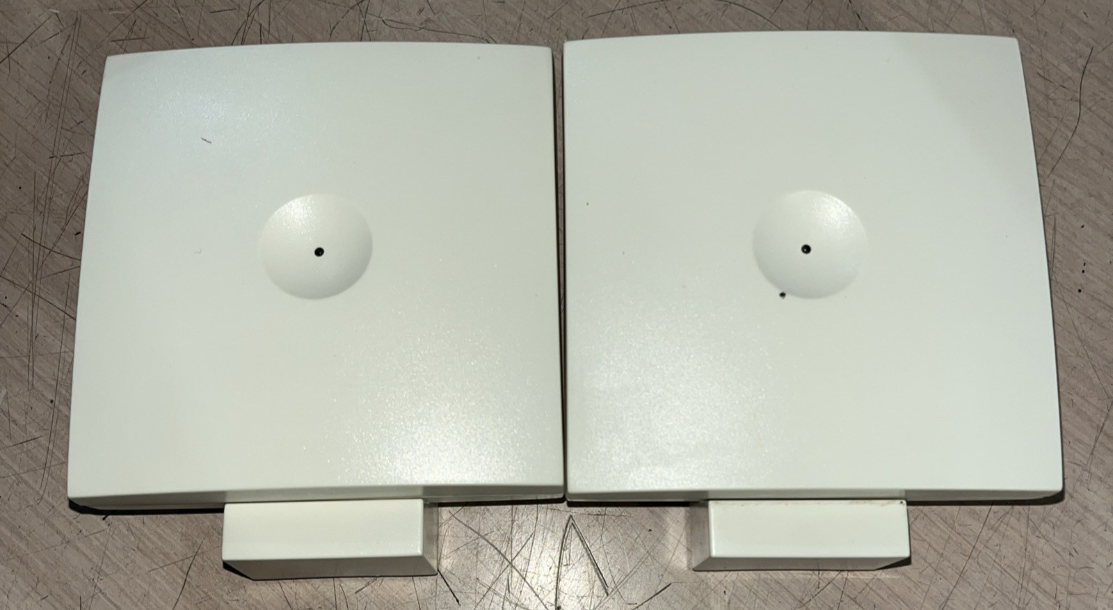 x2 POLYCOM KIRK BASE STATION