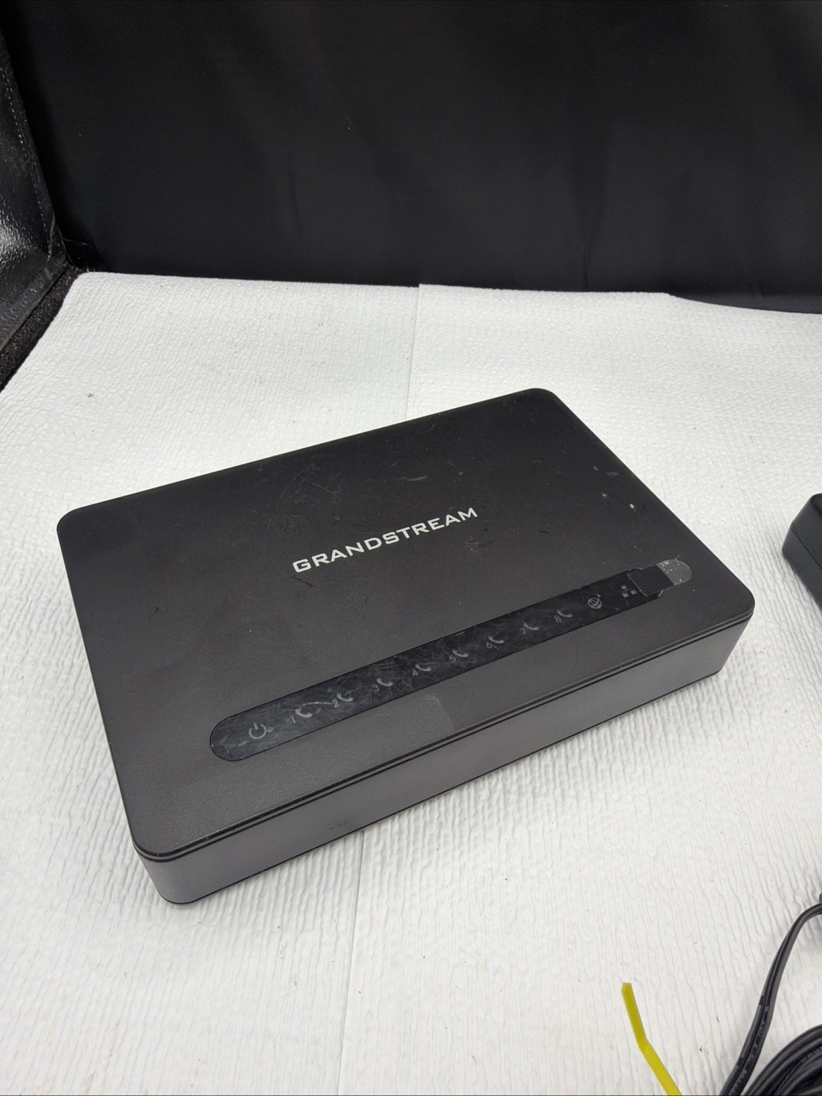 Grandstream HT818 8-Port Analog Telephone Adaptor w/Power Supply POWERED ON ONLY