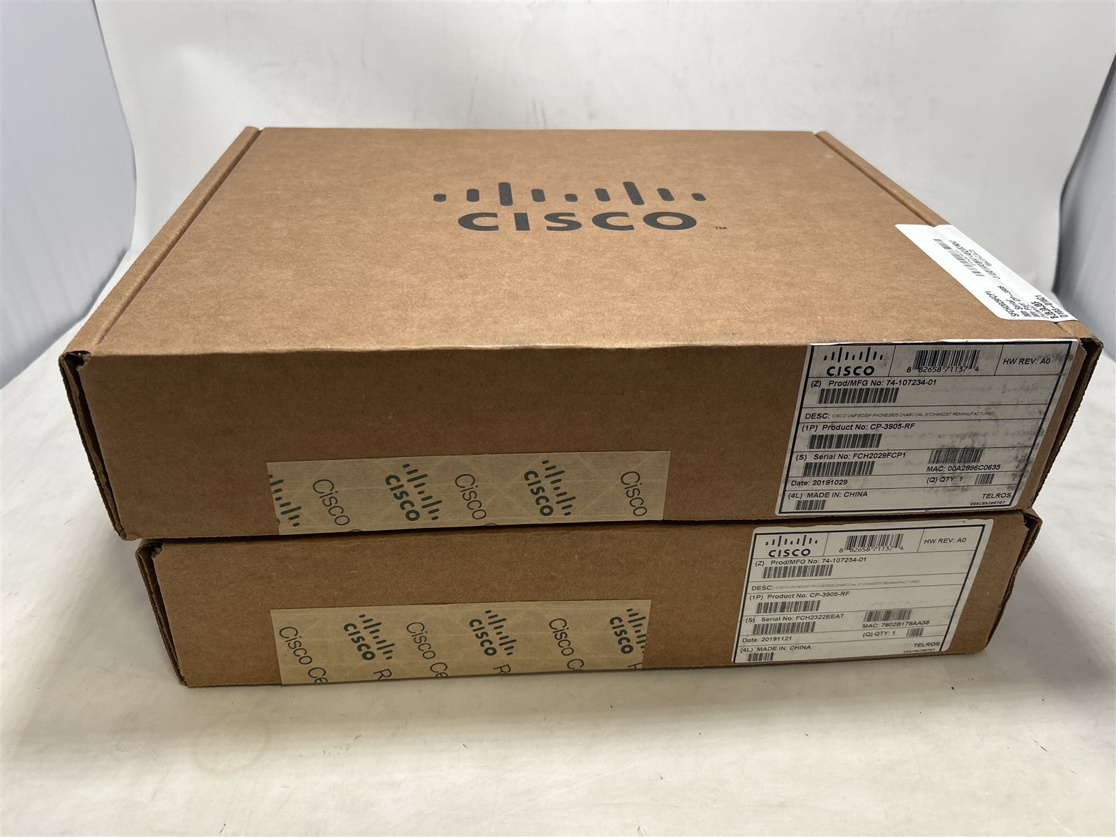 LOT of 2 Cisco CP-3905-RF Unified SIP Business Phone Charcoal