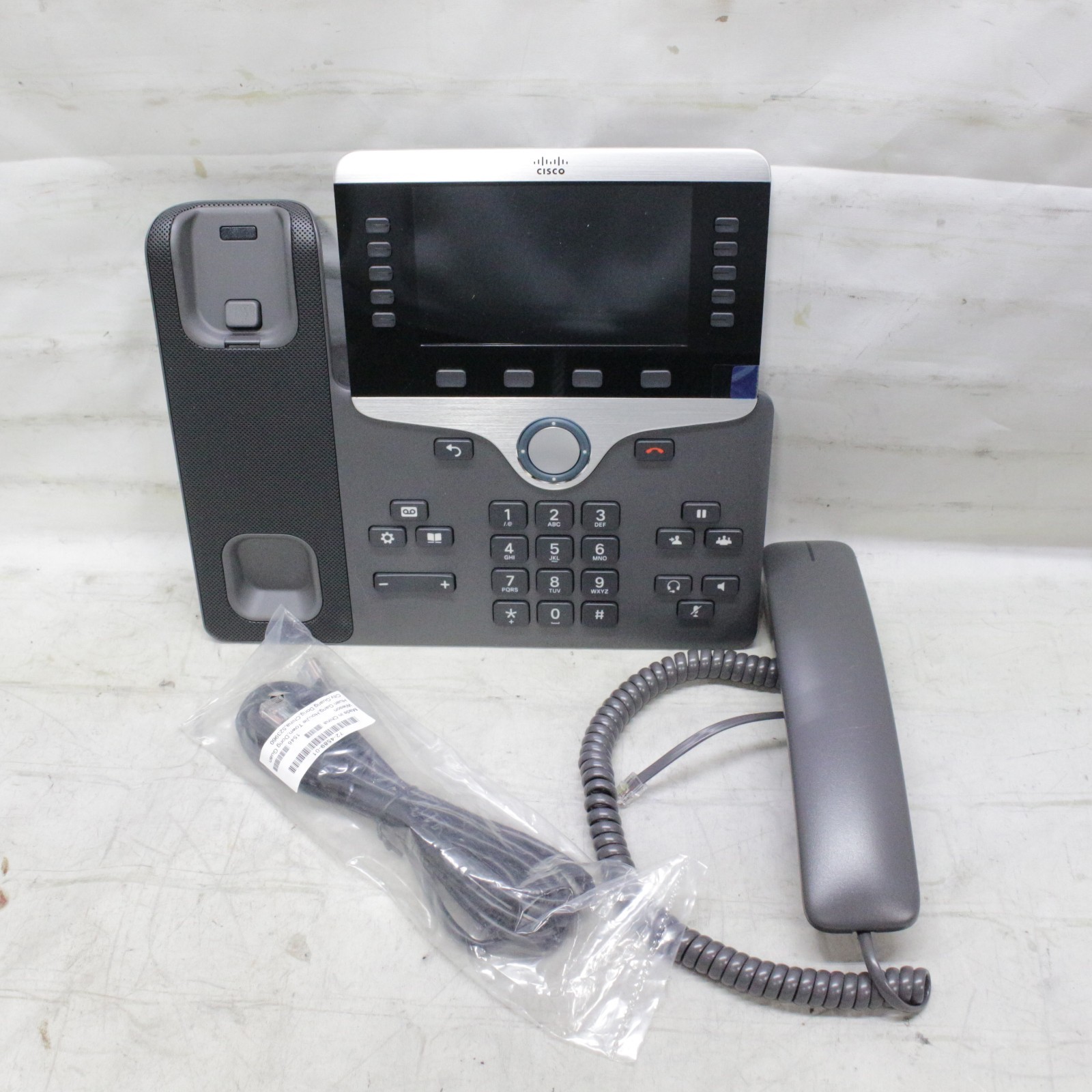 Cisco CP-8861 K9 IP Phone VoIP phone CP-8861-K9= IP Business Phone New No Box