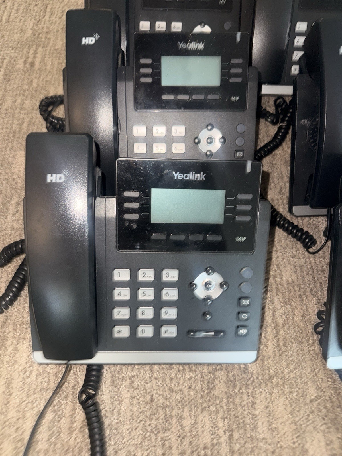 Yealink SIP-T41S IP Phones Lot of 11- Black