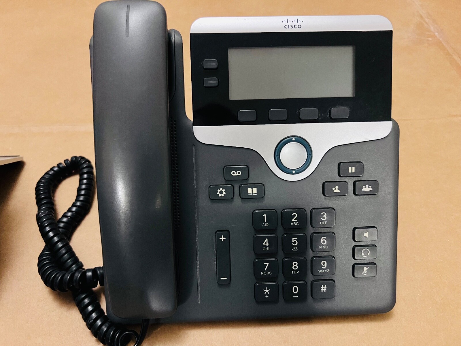 Lot of 4 Cisco CP-7821 VOIP Phone | With Stand and Handset | Business IP