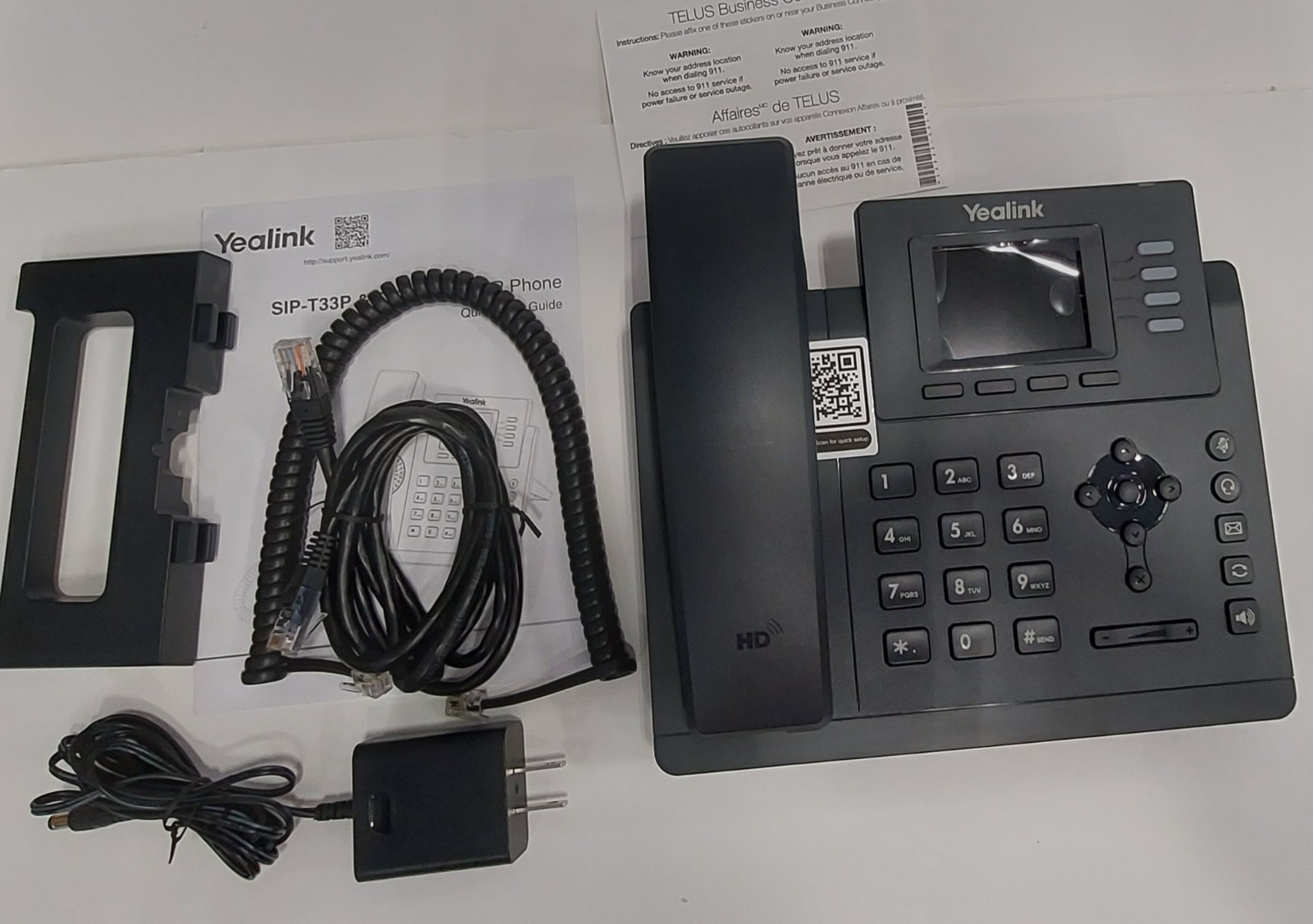 Yealink SIP-T33G 4-Line Classic Business IP Phone/with AC