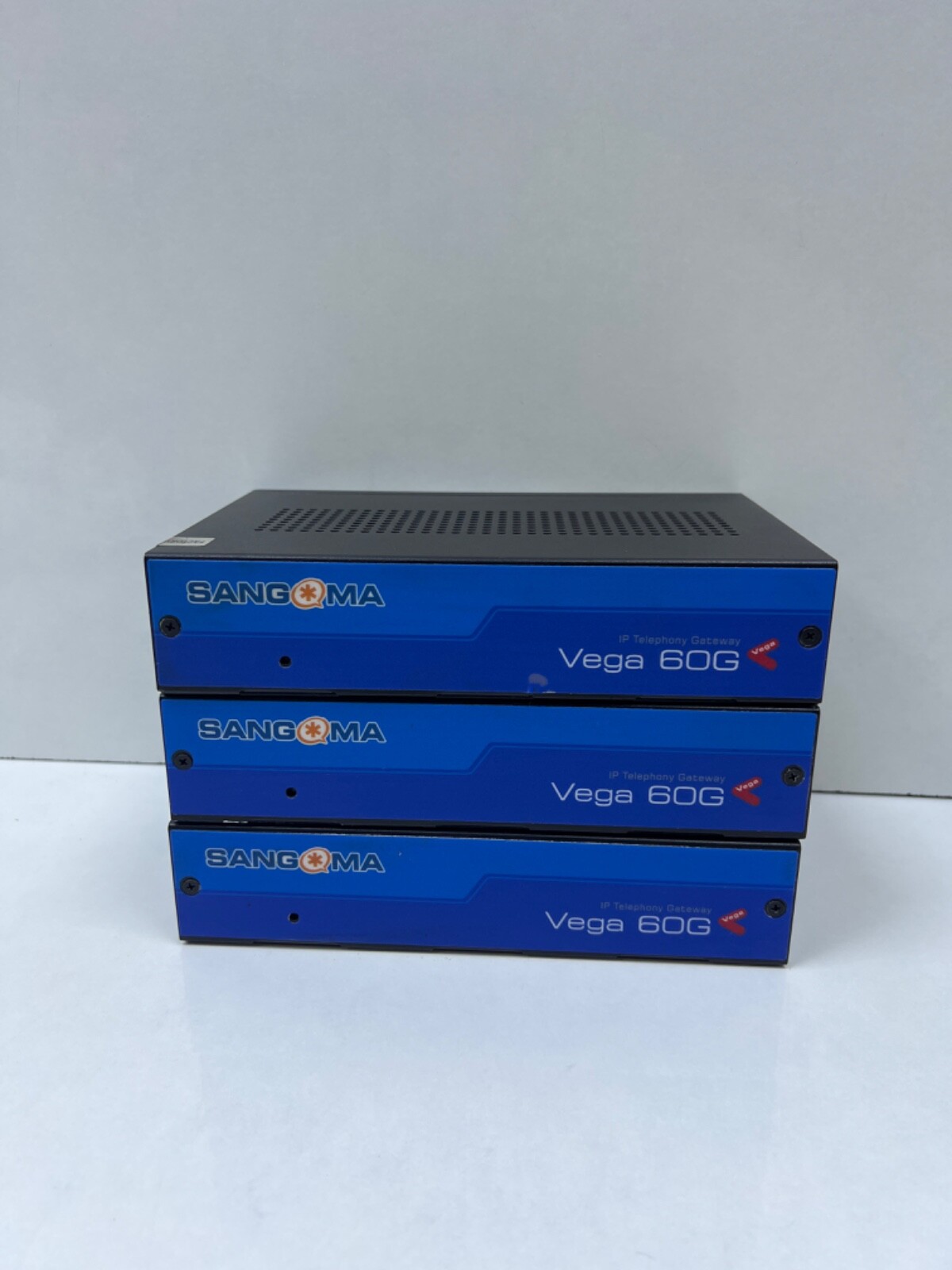 SANGOMA Technologies Vega 60Gv2 ,8 Port IP Telephony Gateway