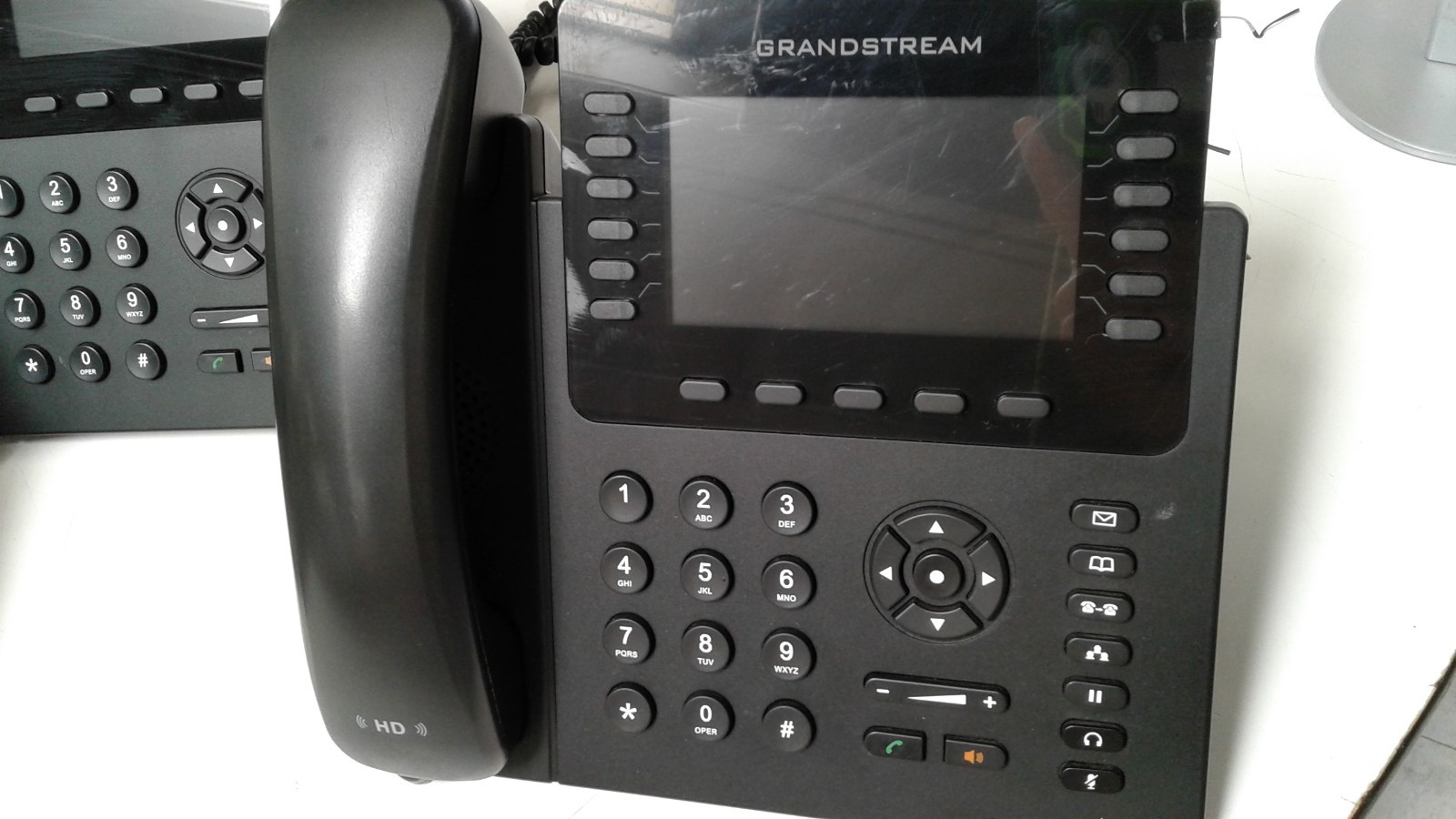 Lot of 3 Grandstream GS-GXP2170 12 Lines 5-way Voice 4.3″ LCD VoIP Phone