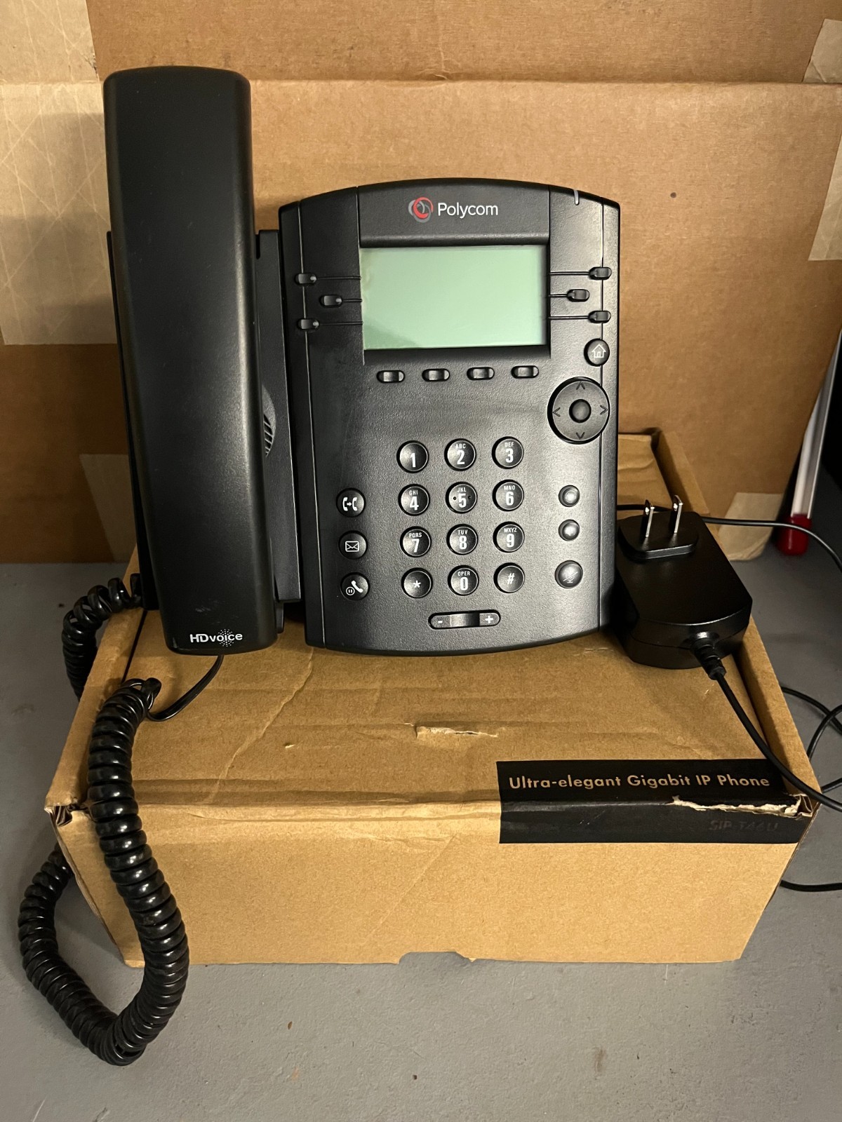 Polycom VVX311 Desk Phone Lightly Used With Handset, Stand, and Power Cable
