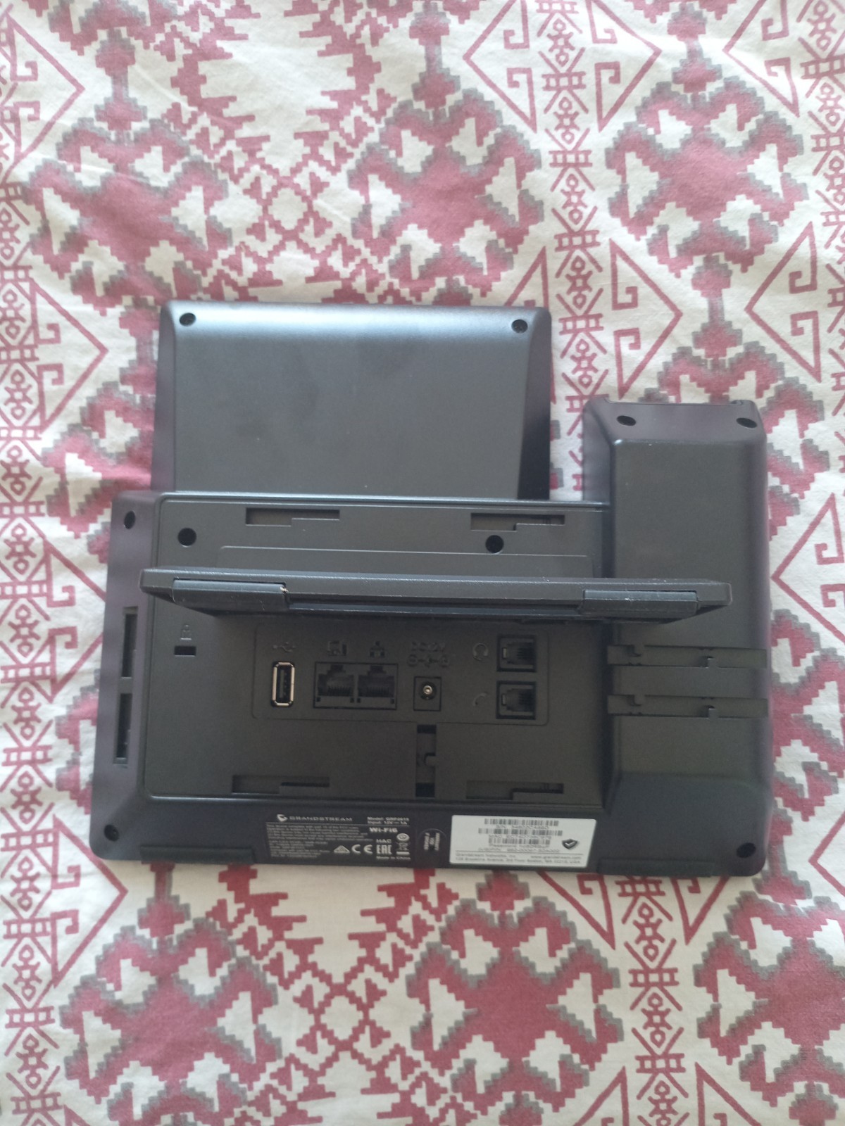 Grandstream GRP2615 Office Phone PoE Bluetooth No Power Cord Or Handset