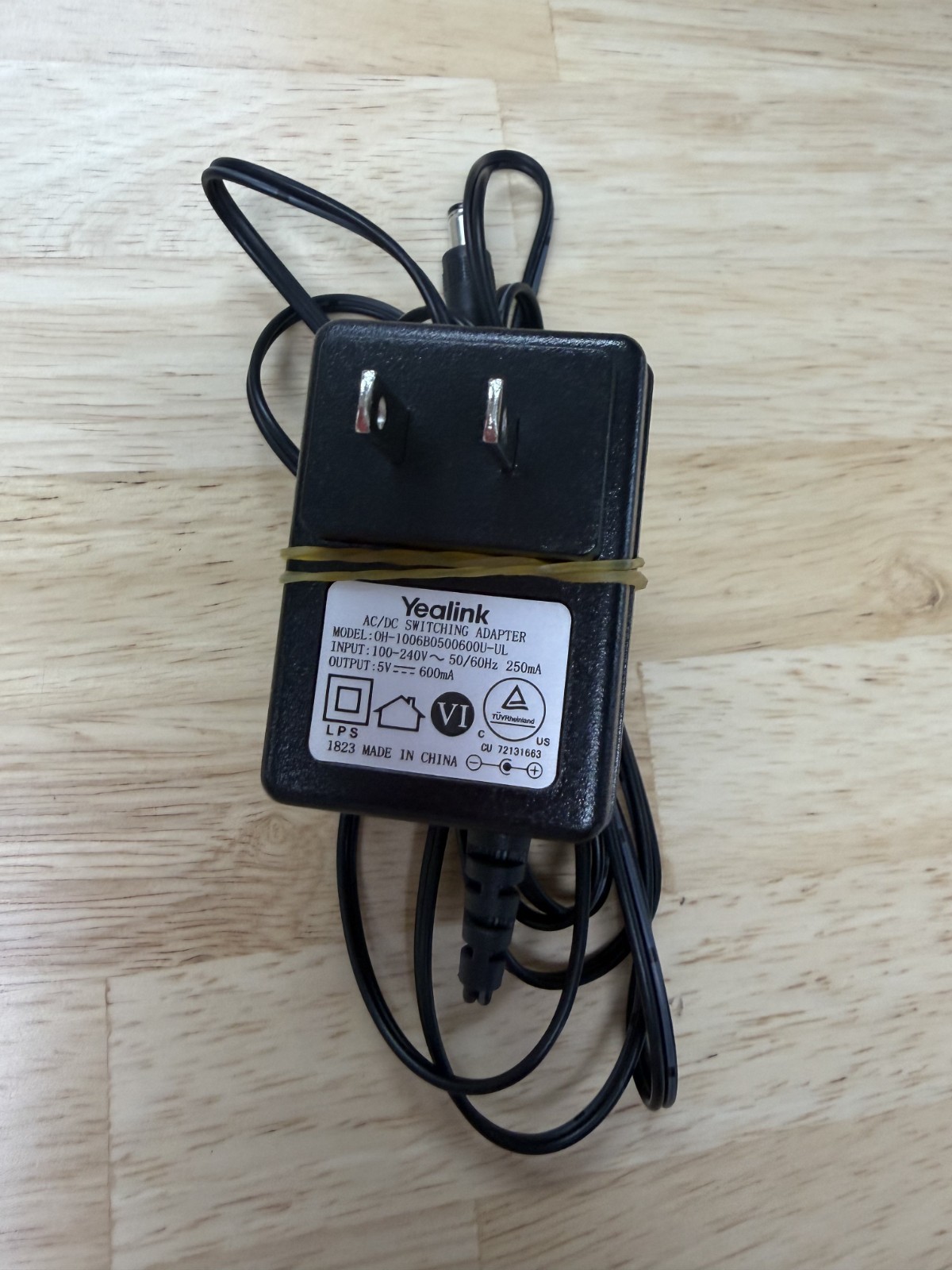 USED – Yealink W60B DECT IP Phone Bundle | Handset + W60B Base Station