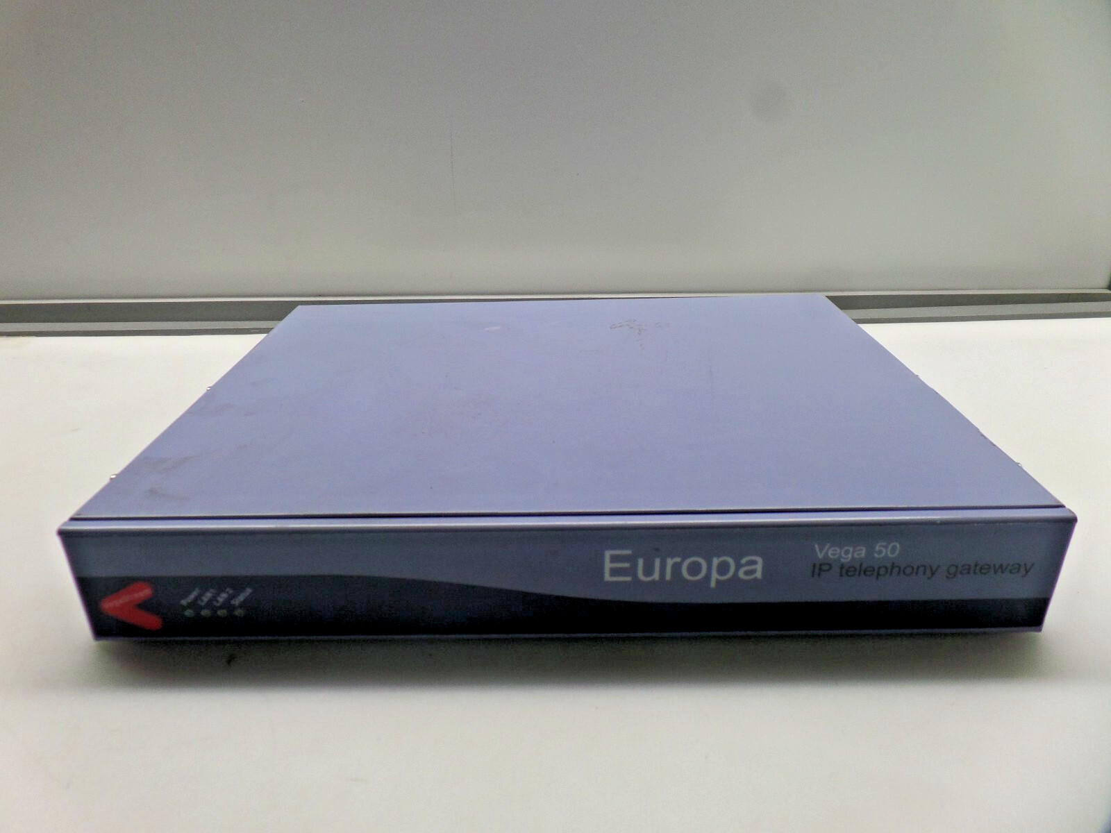 Vega VegaStream 50 Europa SIP Gateway 8FXS 2FXO Sangoma w/ Rack Ears & Power