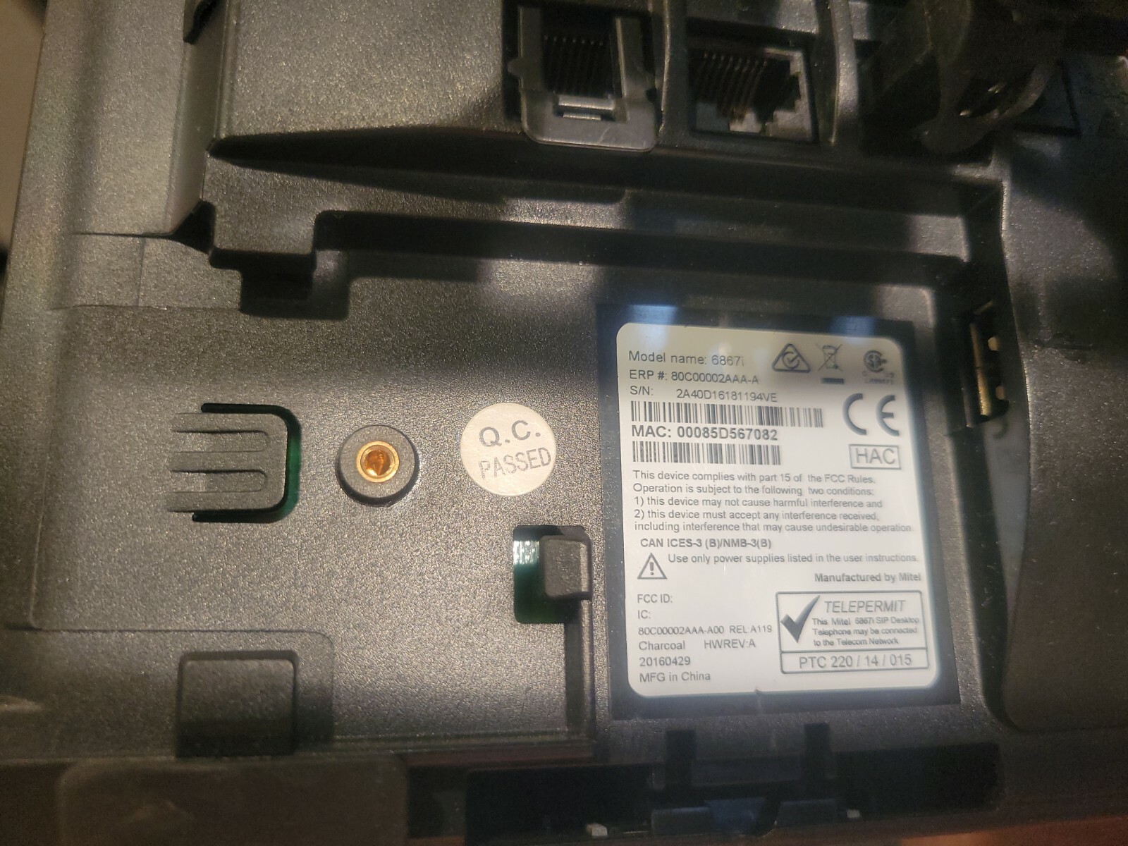 Mitel 6867i IP Phone