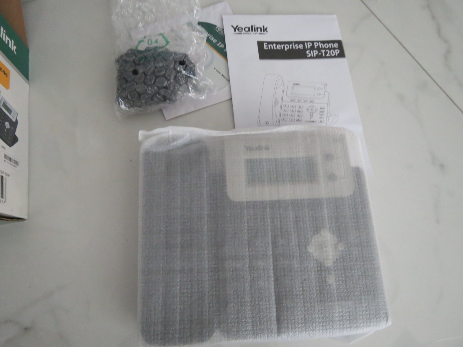 New Yealink SIP-T20P Two Line IP Enterprise HD Phone Open Box
