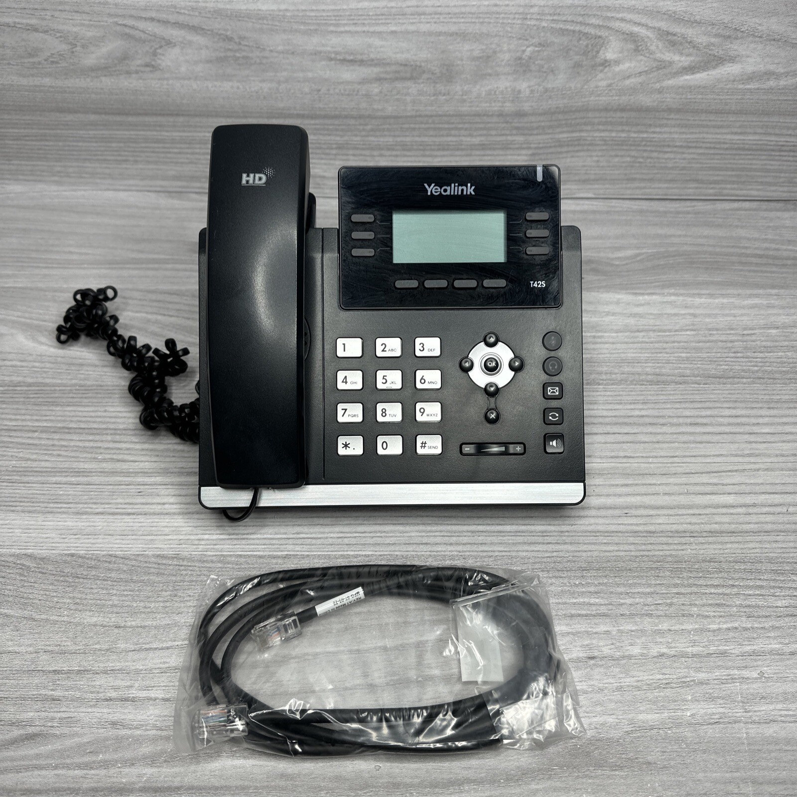 Yealink SIP-T42S Corded IP Phone Black IP Office Desktop Phone