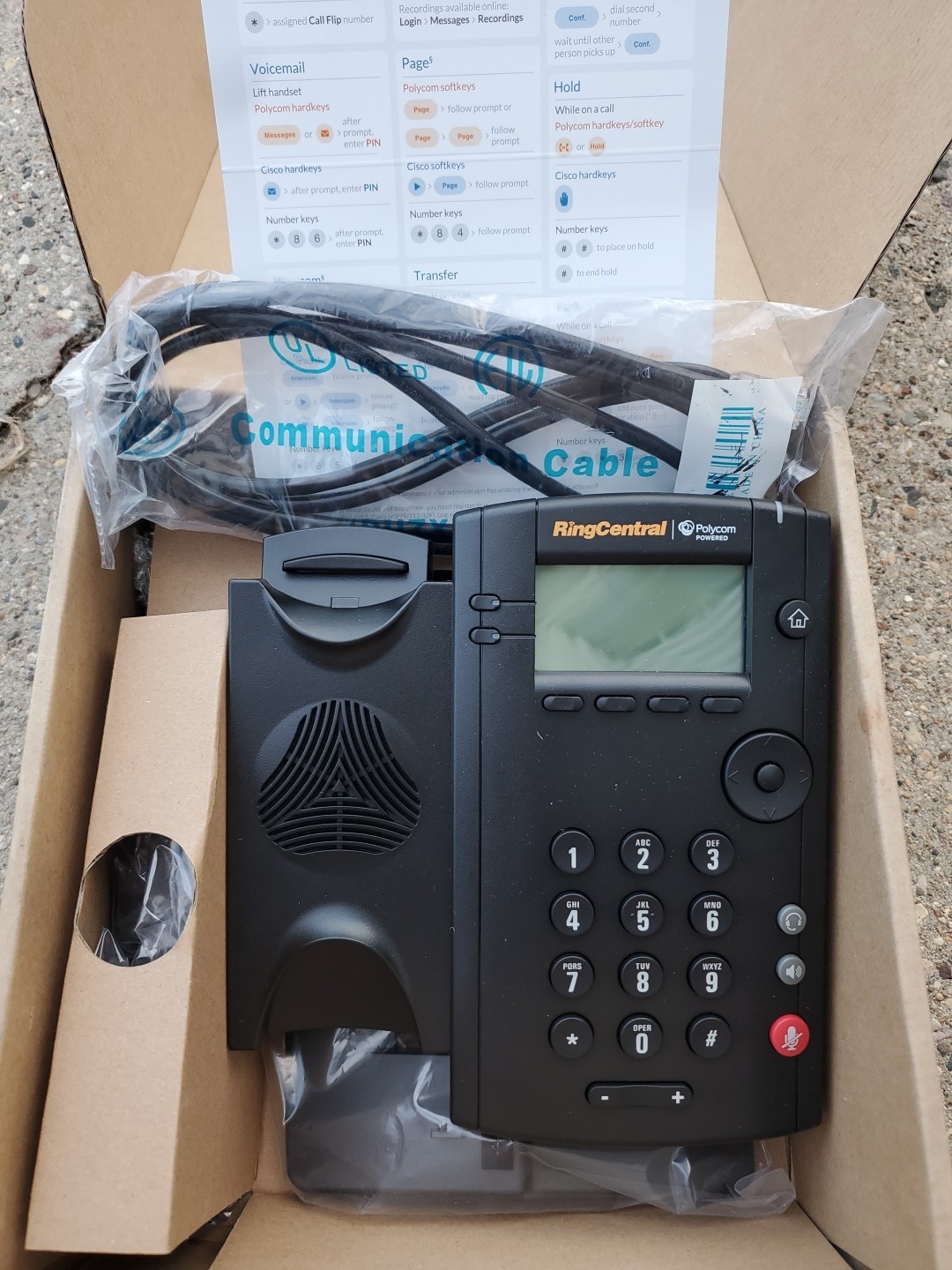 COMPLETE Polycom VVX 101 Single Line IP Phone (2314-40250-001) – New –
