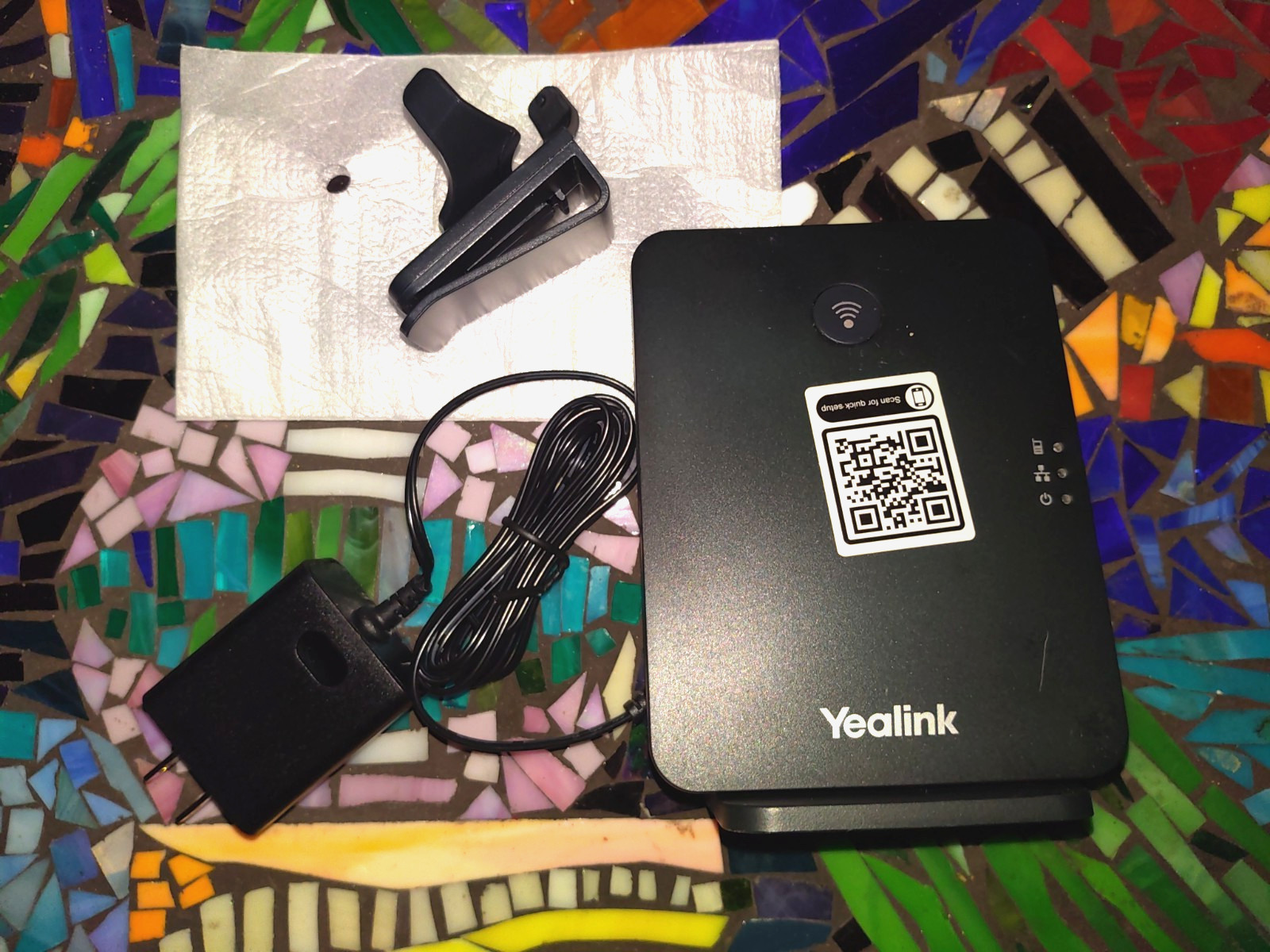 YEALINK ~W60B~ DECT IP BASE STATION VOIP SIP FOR UP TO 8 HANDSETS + OEM ADPTR