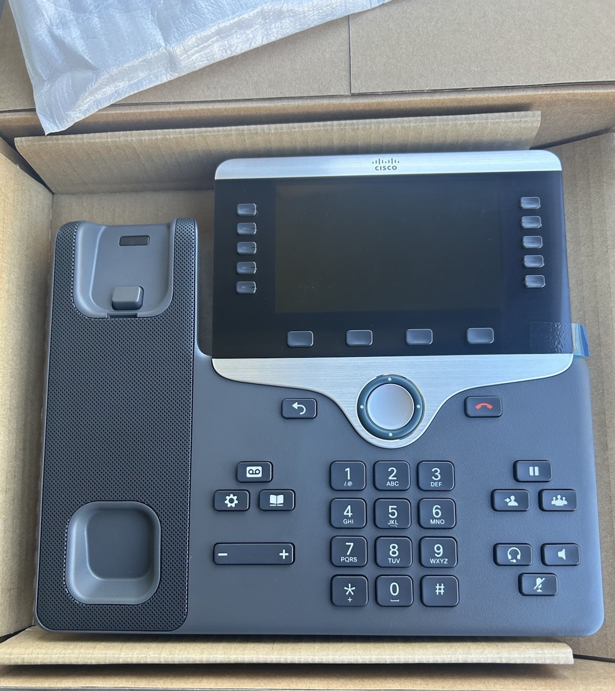 New Open Box Cisco CP-8851 Wall Mountable IP Phone With Cords and Handset