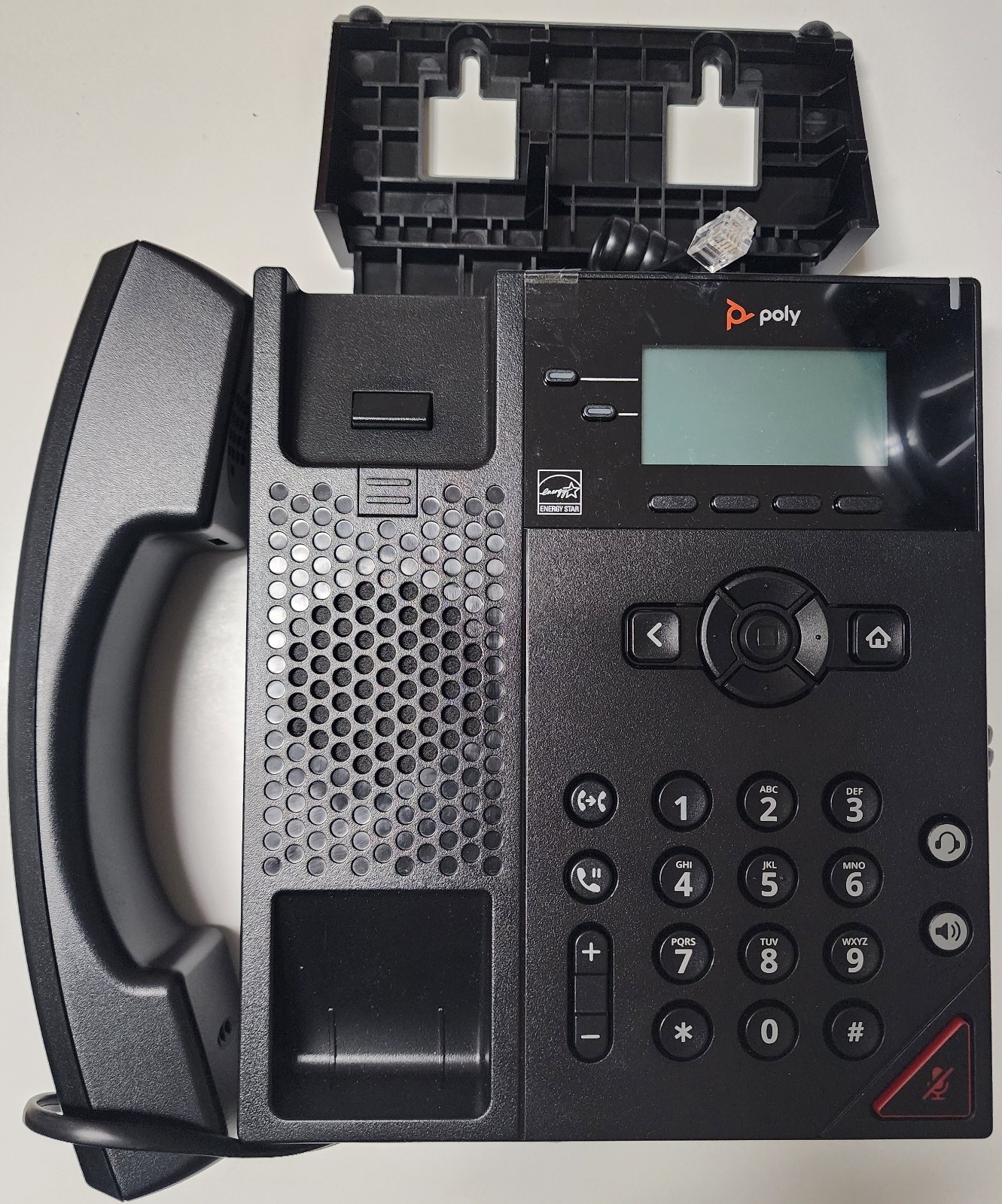 New Polycom VVX 150 IP Phone Corded Wall Mountable VVX150