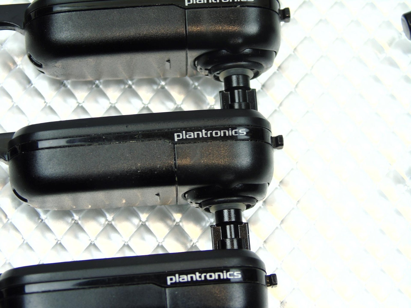 Lot of 26 – Plantronics C540 / AL8-WH500 BlueTooth Wireless Headset – No Battery