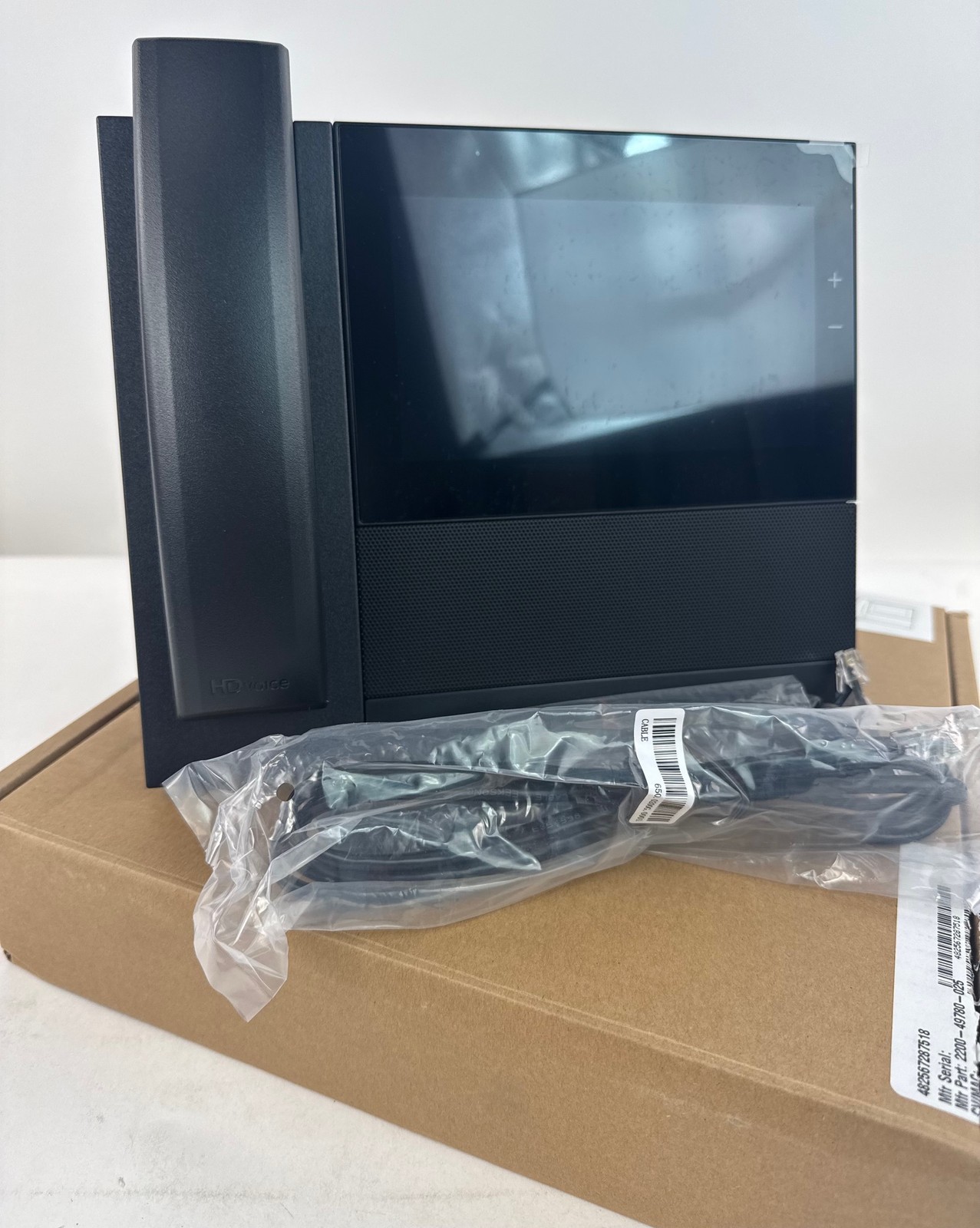 Polycom CCX 600 VoIP Phone – Microsoft Teams – 2200-49780-019 – New