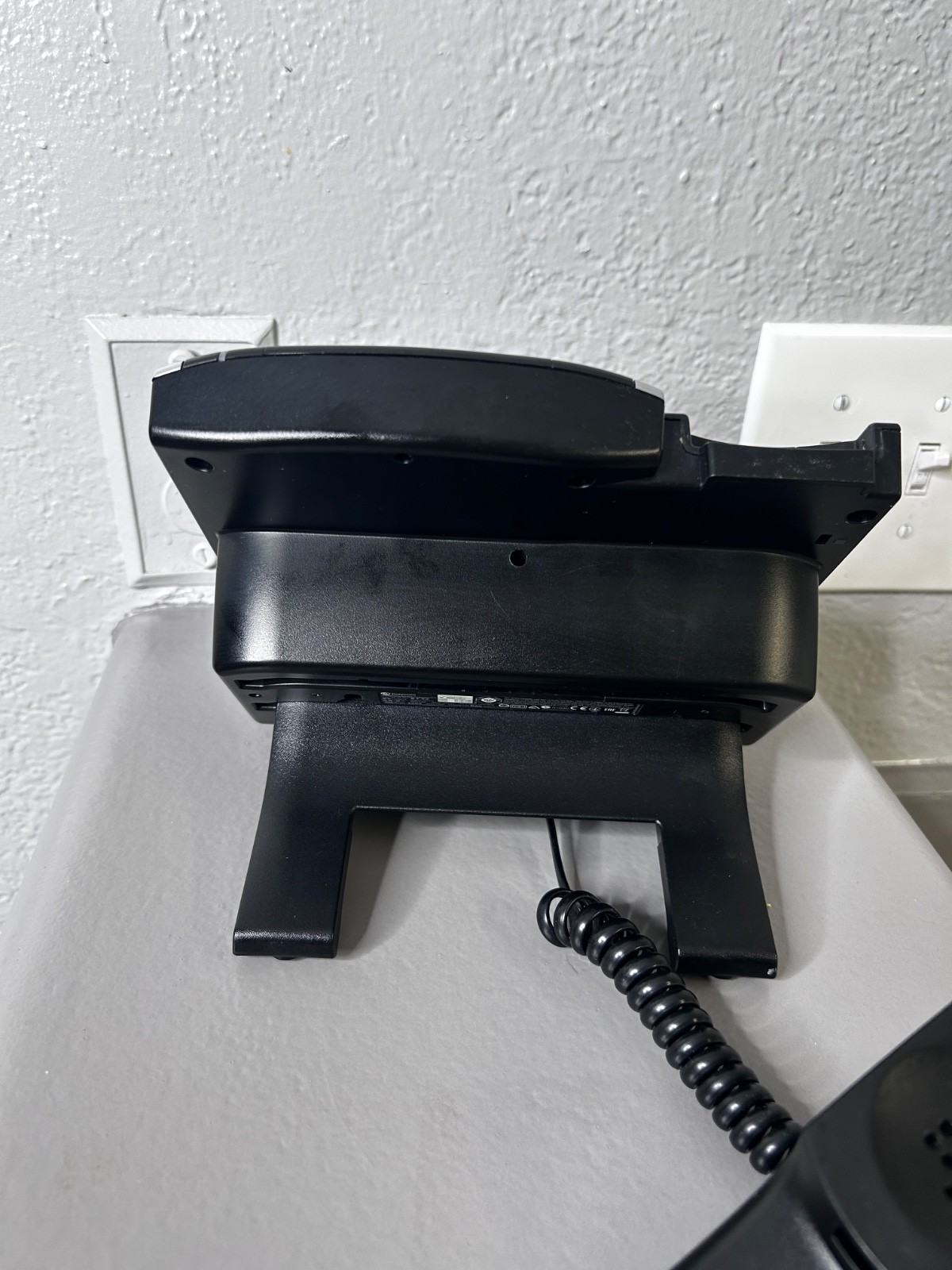 ot of 6 Polycom VVX410 Business Media IP Phones w/ Power Adapters HD Voice