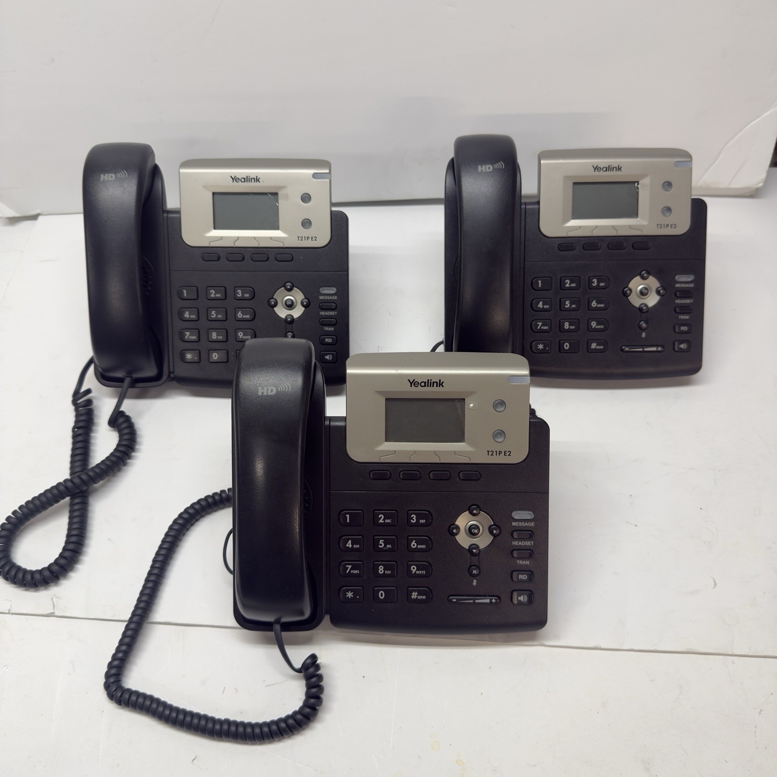 Yealink SIP-T21P E2 Dual-line Phone Lot Of Three 3 W/stands And Ethernet Cords