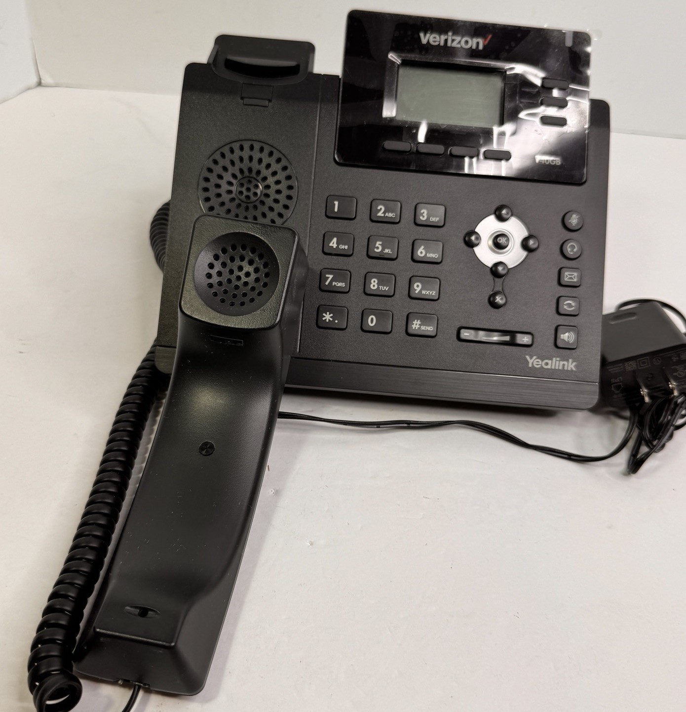 Yealink SIP-T40G Gigabit 3-line IP Phone HD Voice Phone System Stand/Handset
