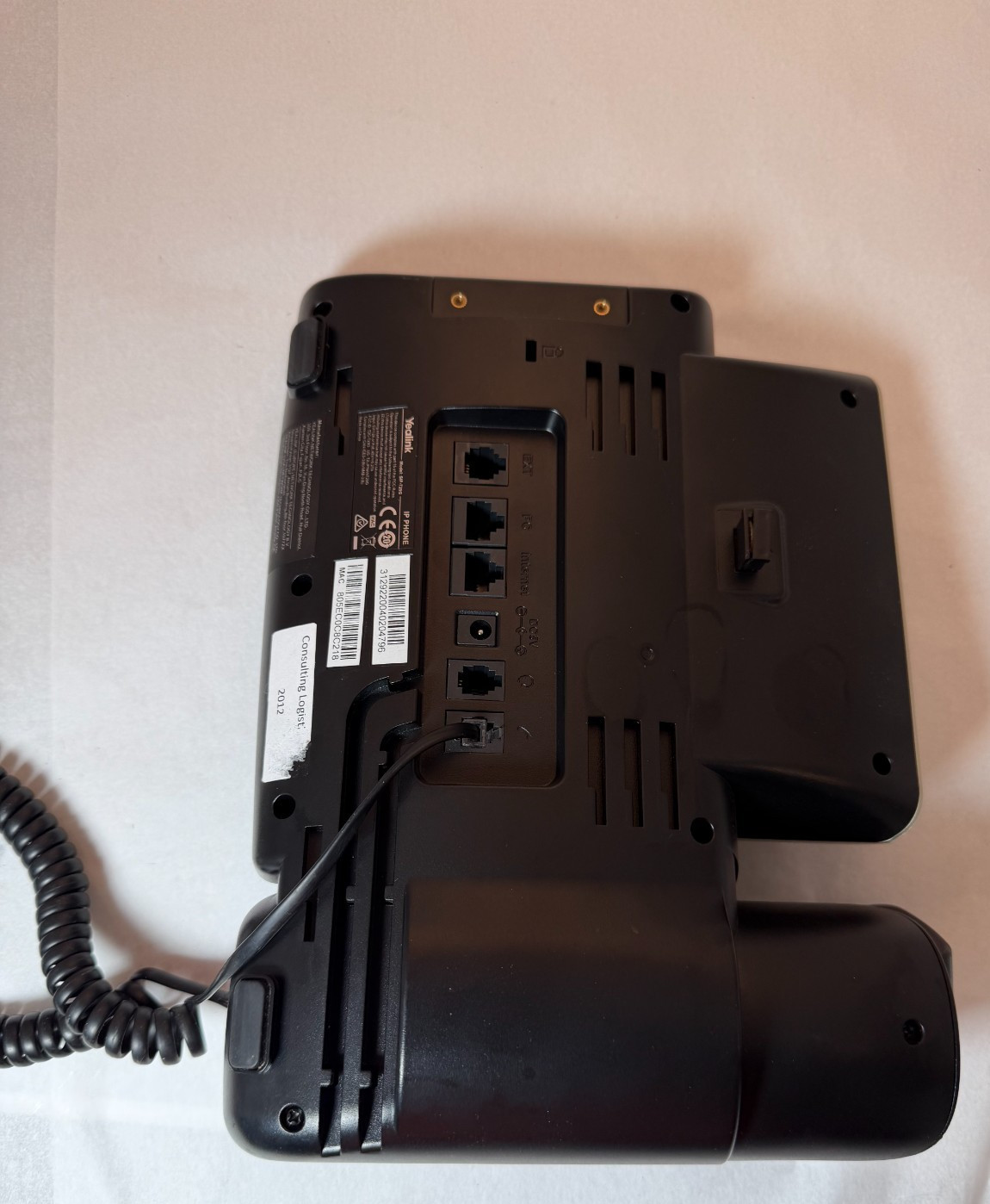 Yealink SIP-T29G Business Gigabit PoE Phone w/ Color LCD Display – No Stand
