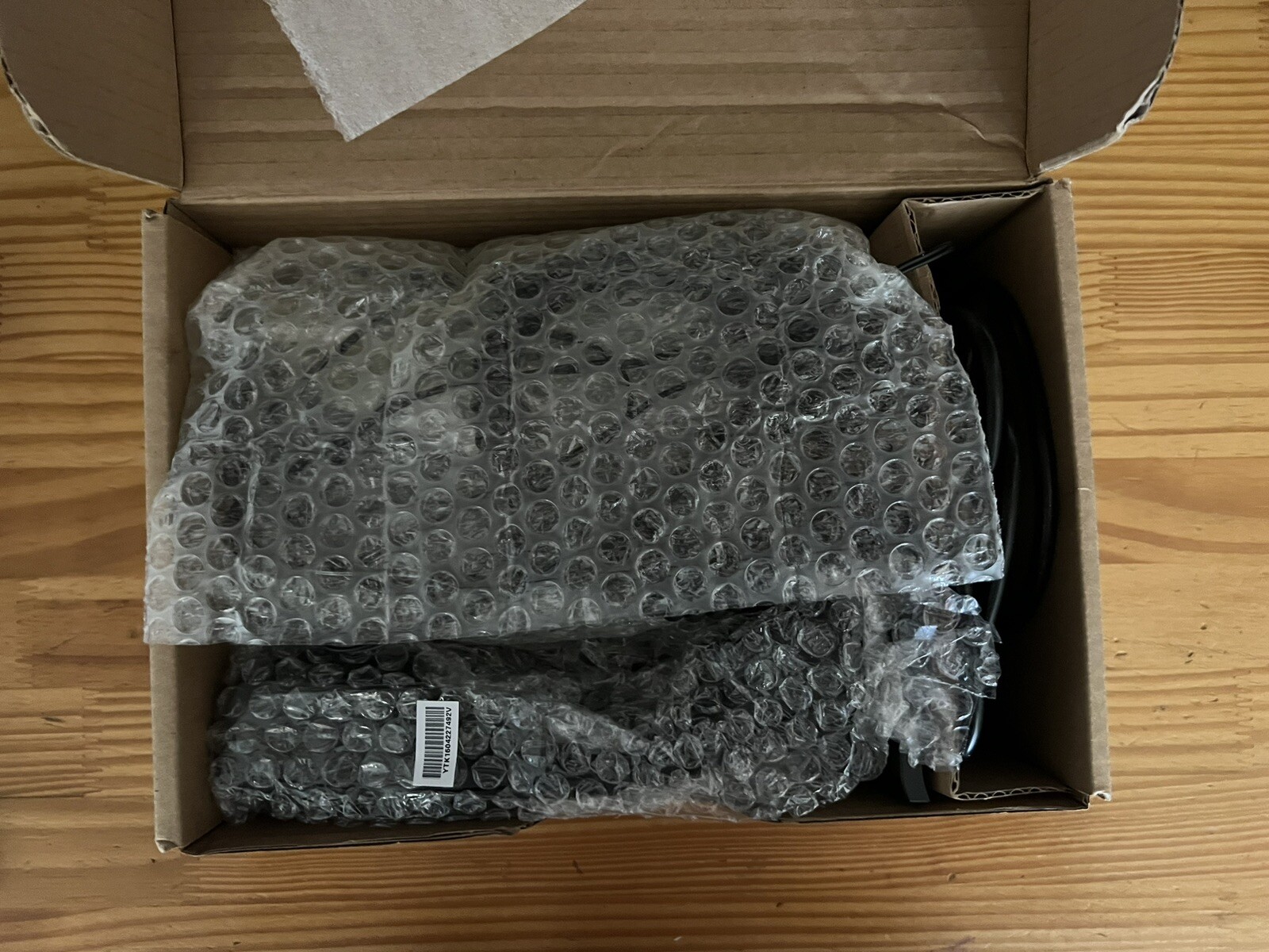 New POLYCOM VVX 500, RINGCENTRAL, PSU, NA, IP PHONE By Poly com #0004F2754C84